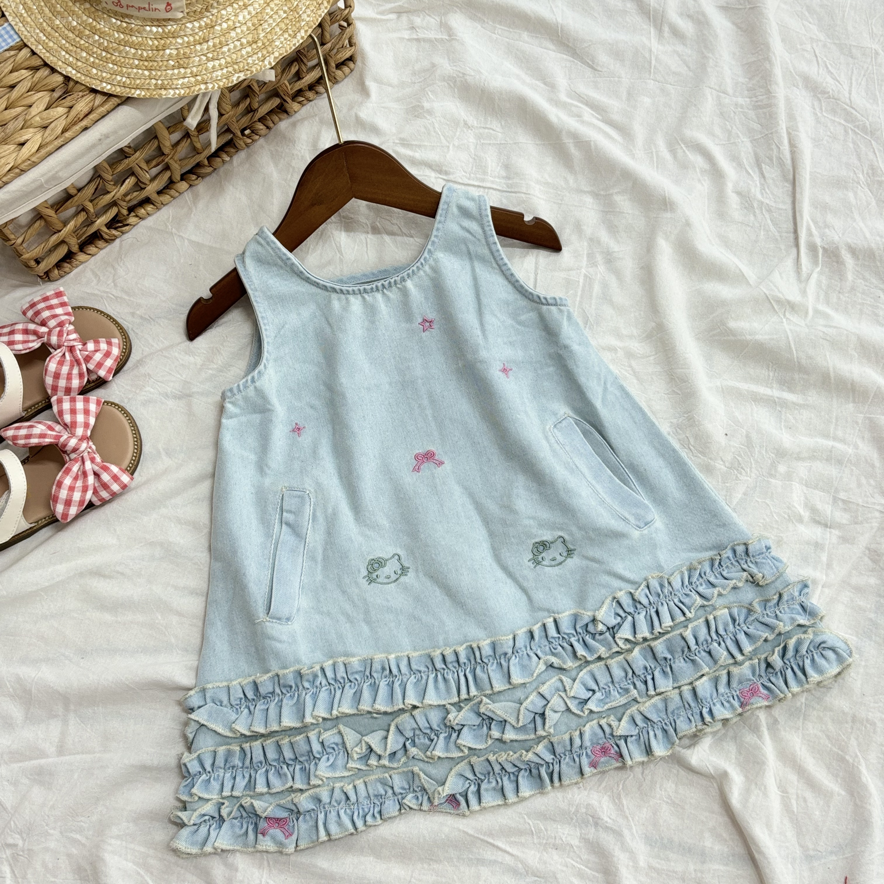 (V20) Váy ba lỗ bò dáng xòe có bèo tầng siêu xinh thời trang bé gái 2025 QCCC_thumbnail_0