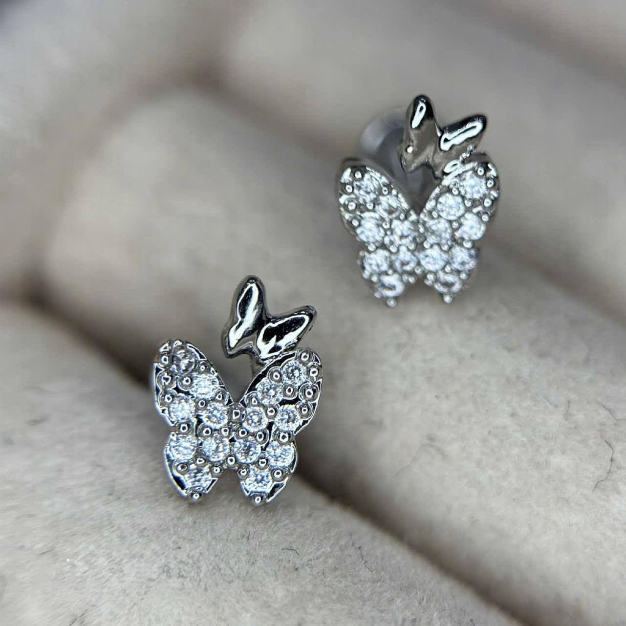 Khuyên kiểu bướm kim cương dẹt_thumbnail_1