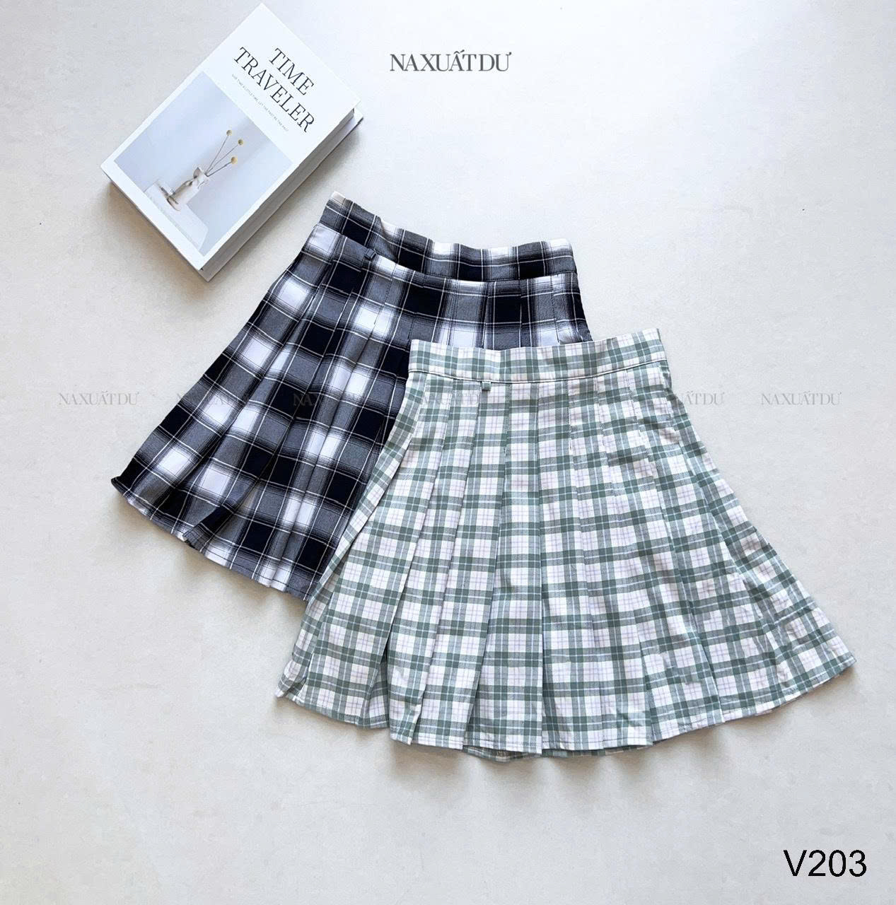 Set 2 chân váy xếp ly 