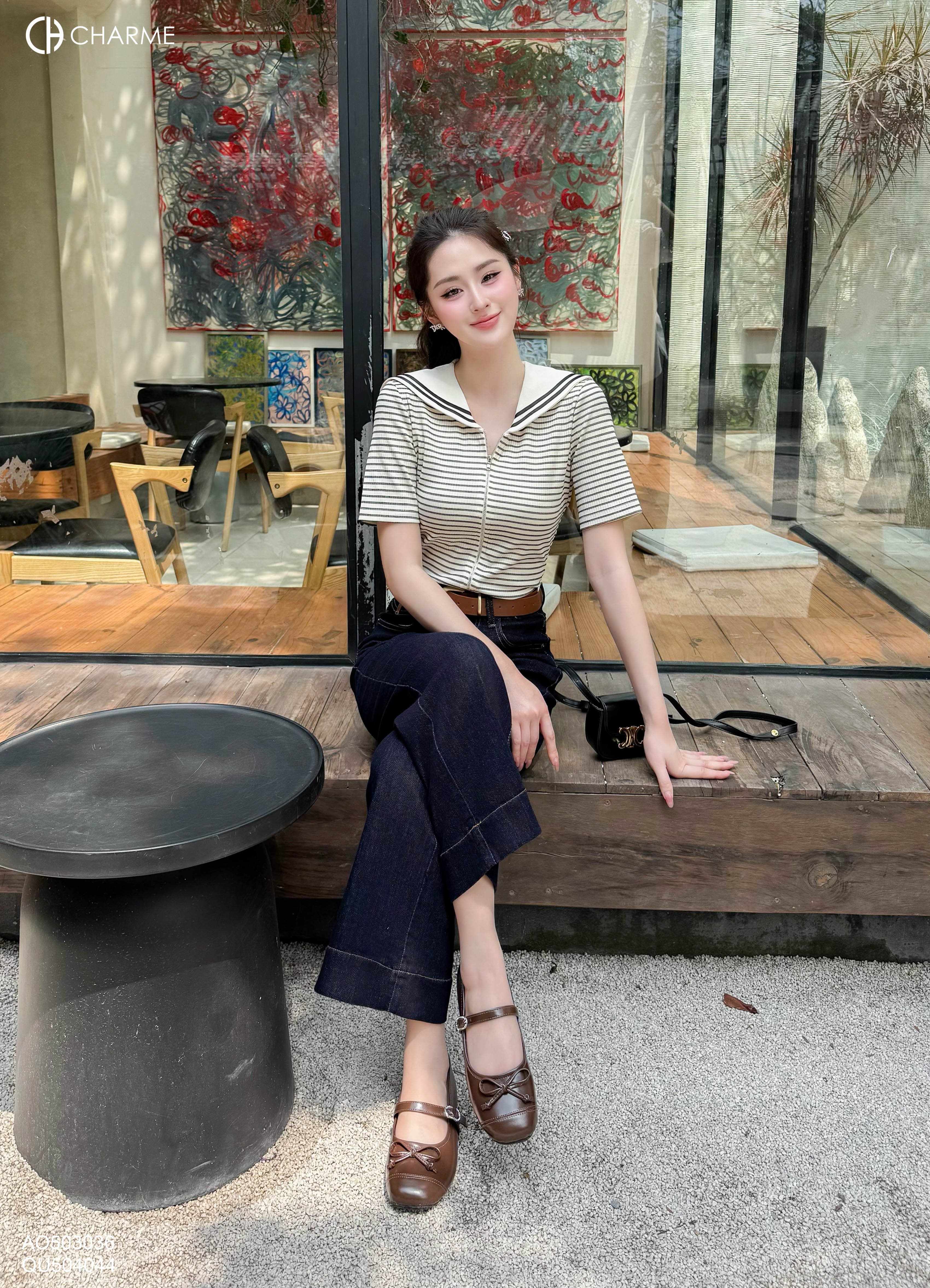 Áo cộc tay cổ thủy thủ