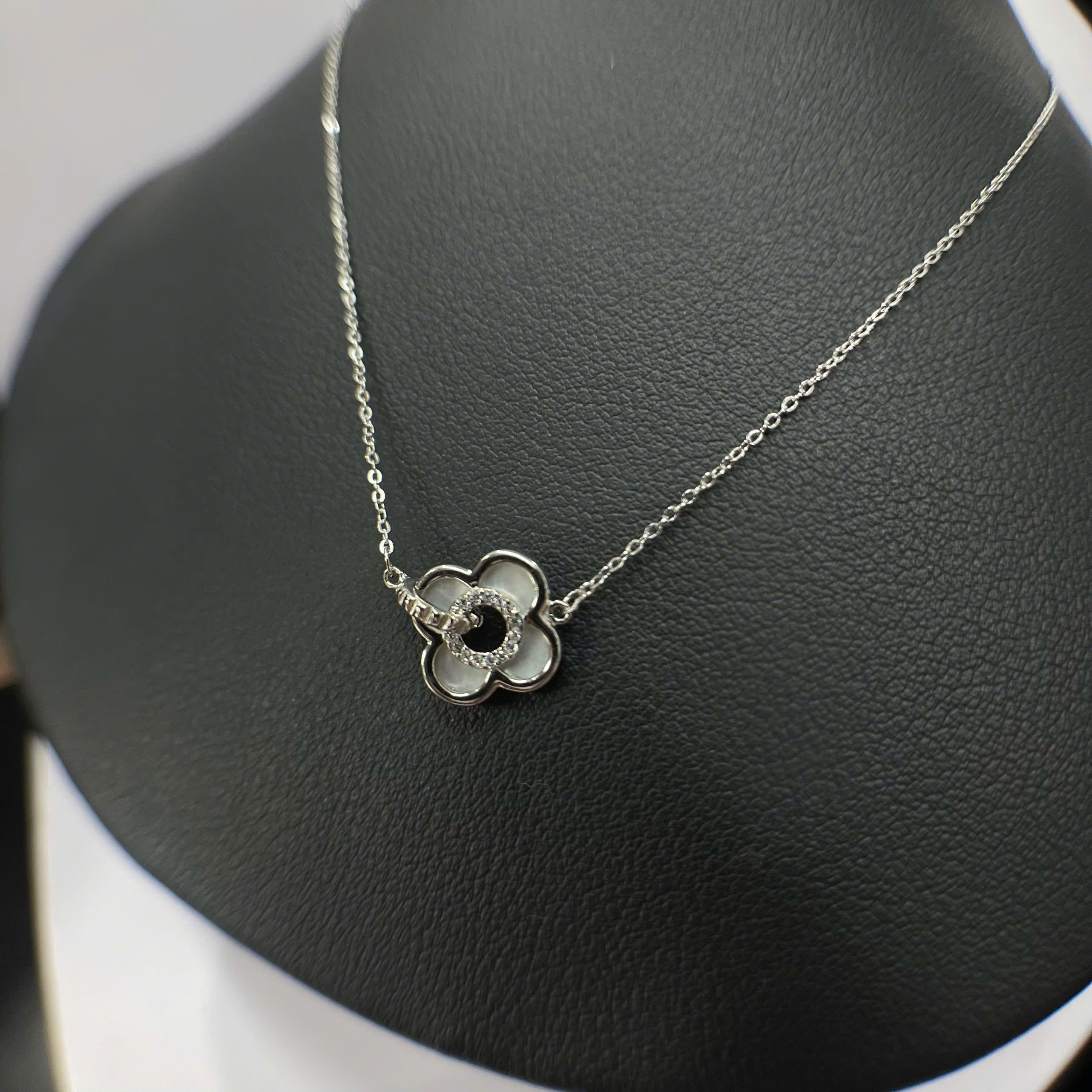 Vòng cổ bạc xi vàng trắng cỏ 4 lá trắng_thumbnail_2