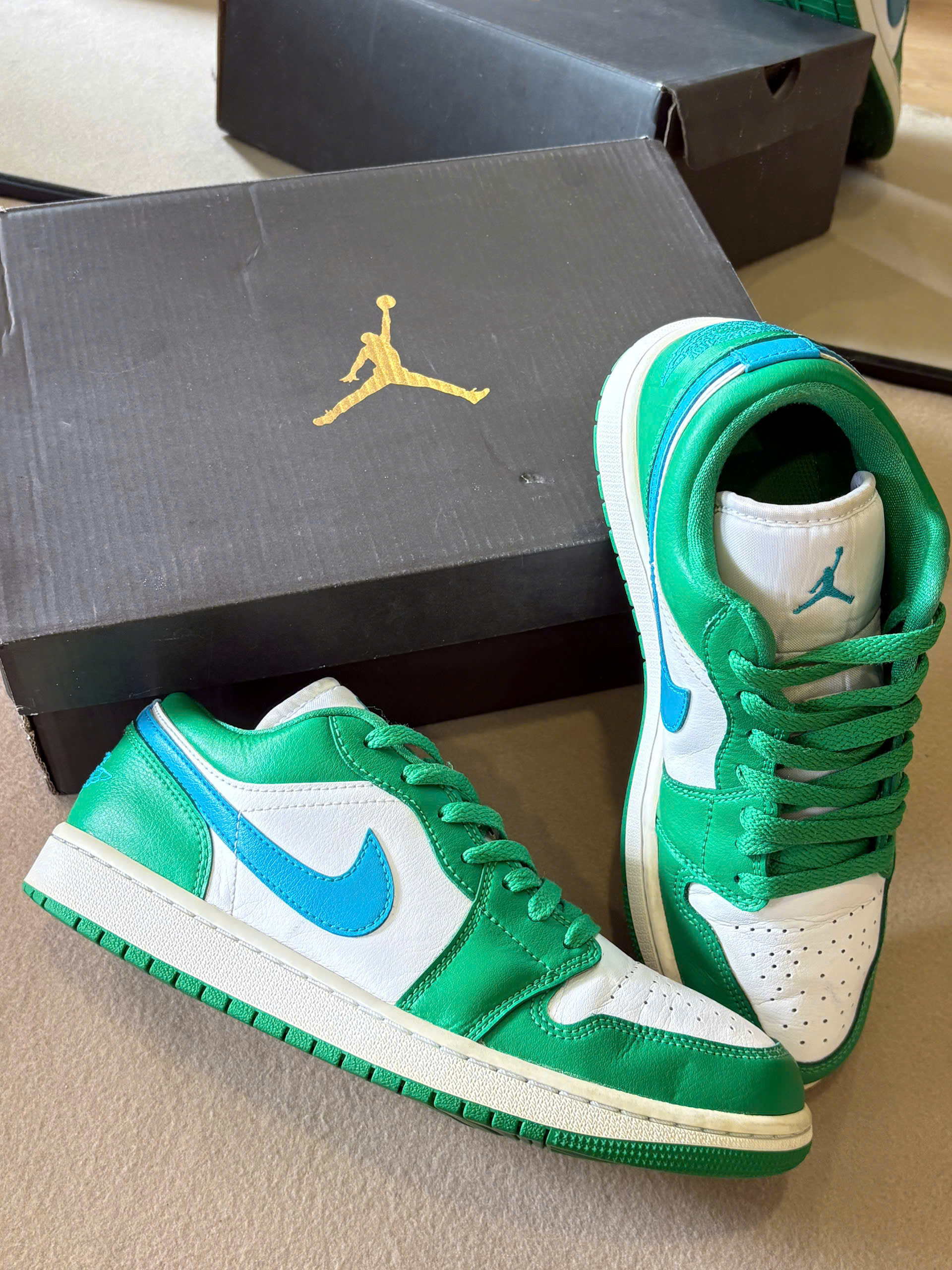 Nike Air Jordan 1 Low ‘Lucky Green’ DC0774-304_thumbnail_7