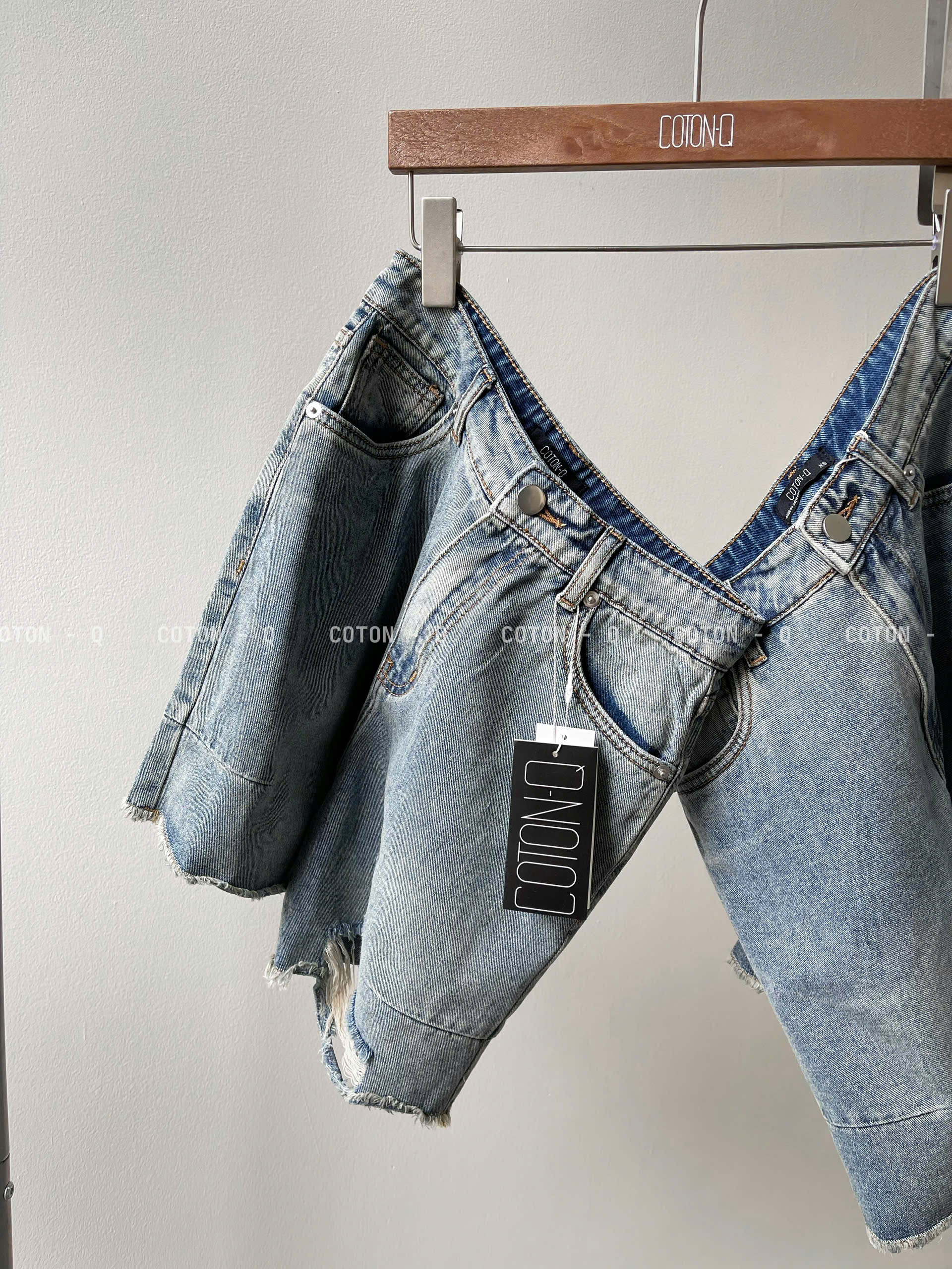 Quần short tua rách gấu_thumbnail_4