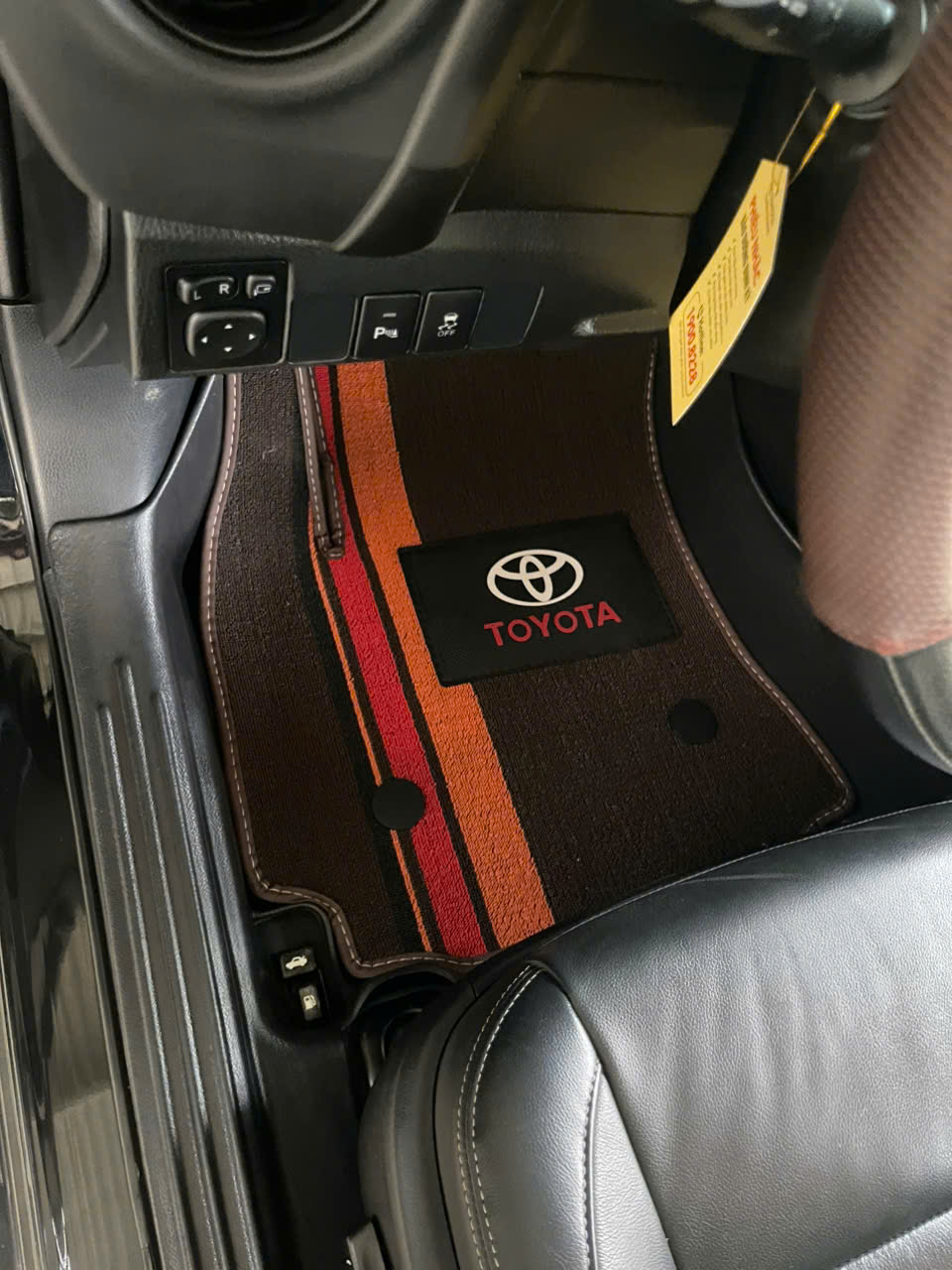 Thảm Lót Sàn Ô Tô TPE Nhựa Đúc Toyota Corolla Altis_thumbnail_3