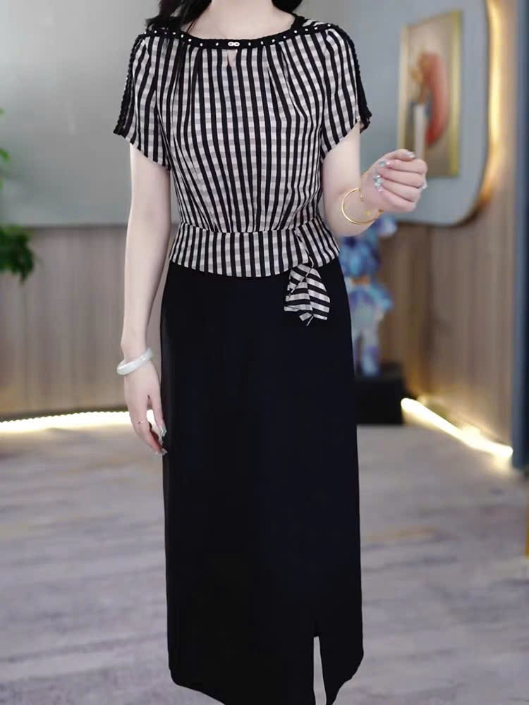 18349-Đầm suông liền phối sọc  ngắn tay dáng peplum (lụa)