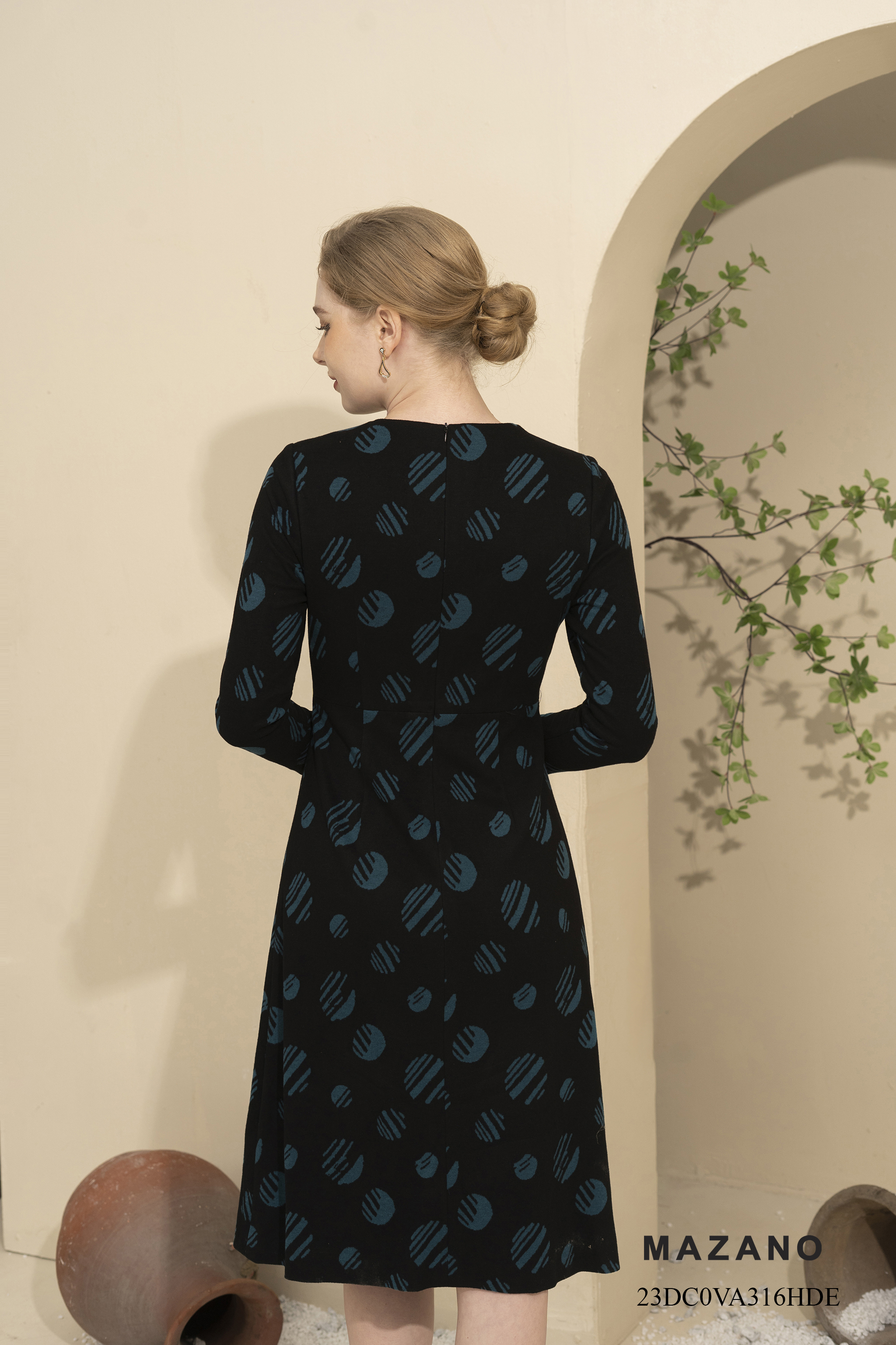 Đầm dạ len xoắn eo chân A_thumbnail_4