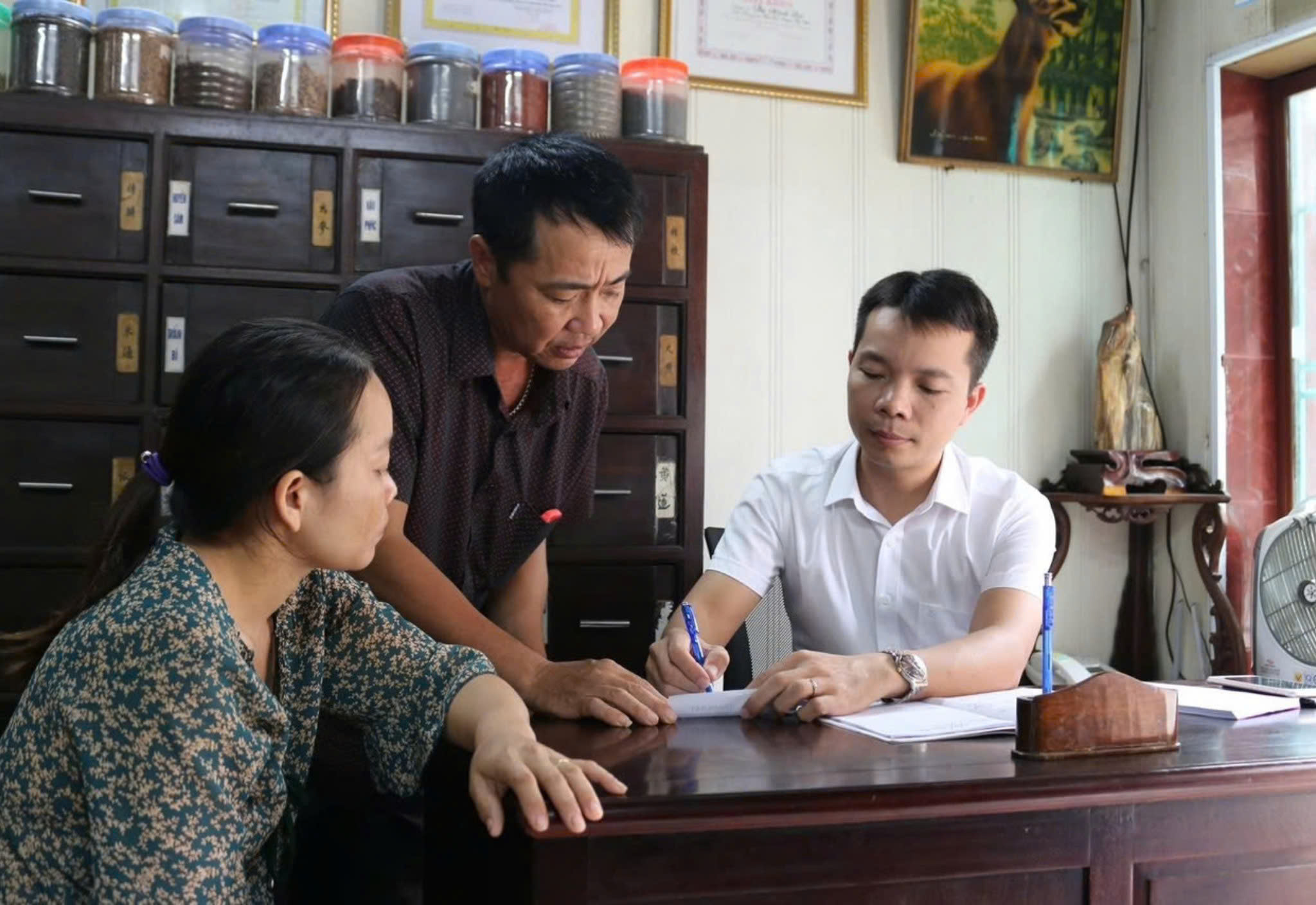 z6982314803128_685159c1e2f9dbbf66b573e5eac7a6ef