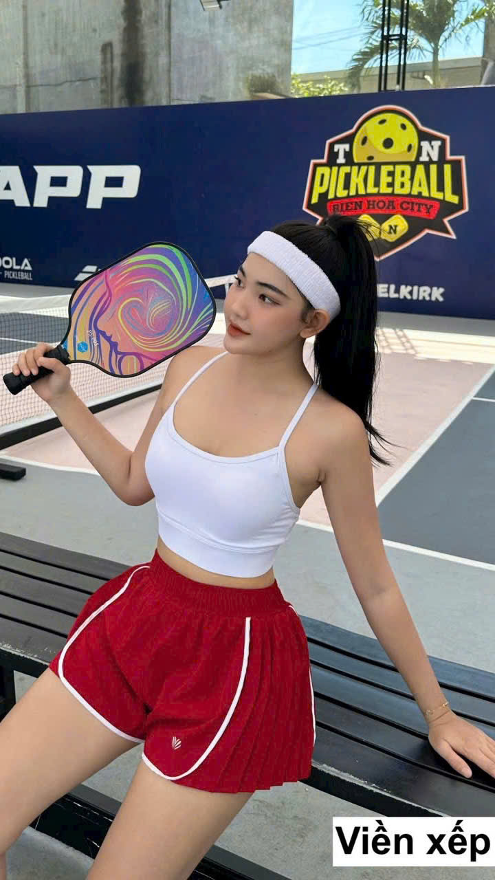 Quần Đùi Thể Thao Nữ 2 Lớp Xếp Li 2 Bên_thumbnail_5