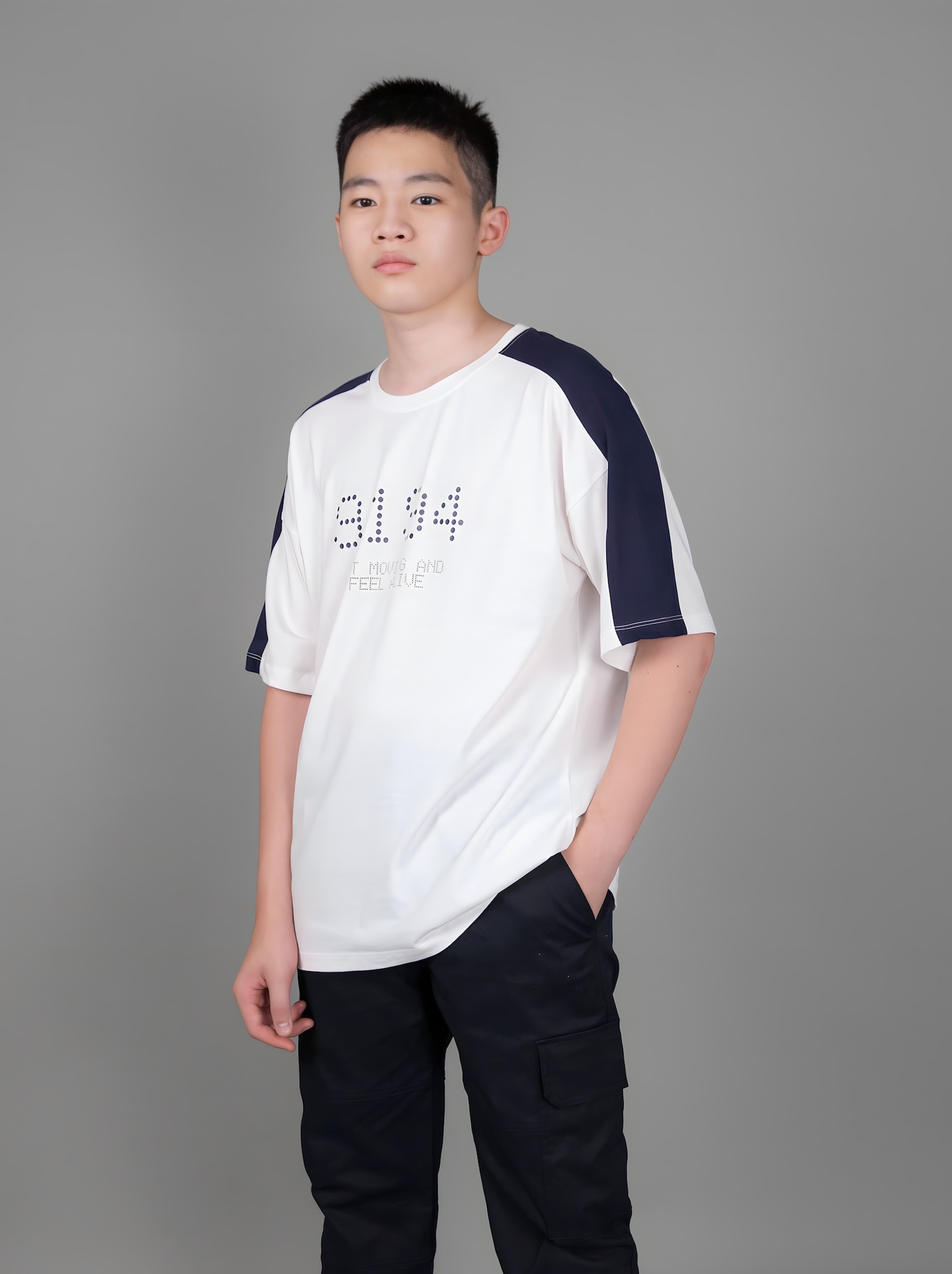 Áo phông dáng rộng trắng tay phối navy in số 9194_thumbnail_0