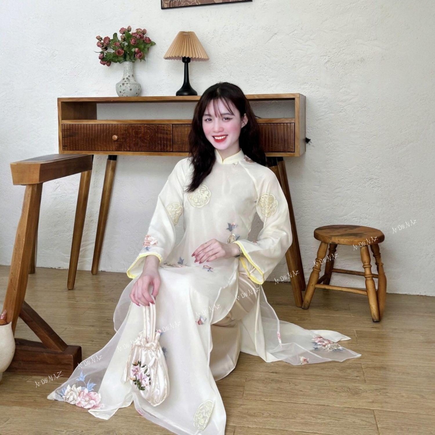 Áo Dài Nữ Cách Tân Dáng Suông Voan 4 Tà Tay Dài Mặc Tết AT04_thumbnail_6