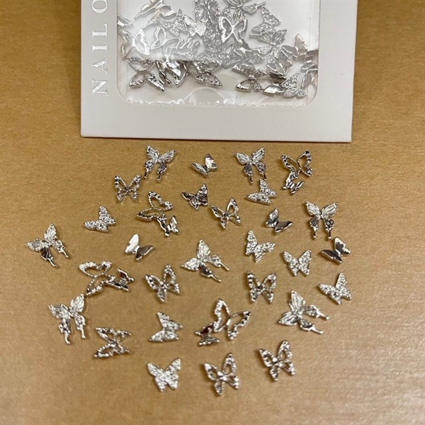 Set charm bướm mix sắt