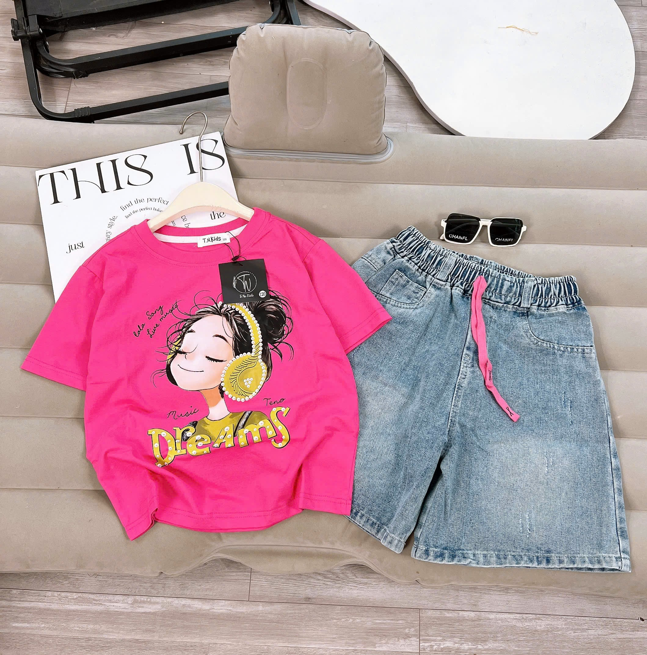 [X57] Bò tai nghe đính ngọc