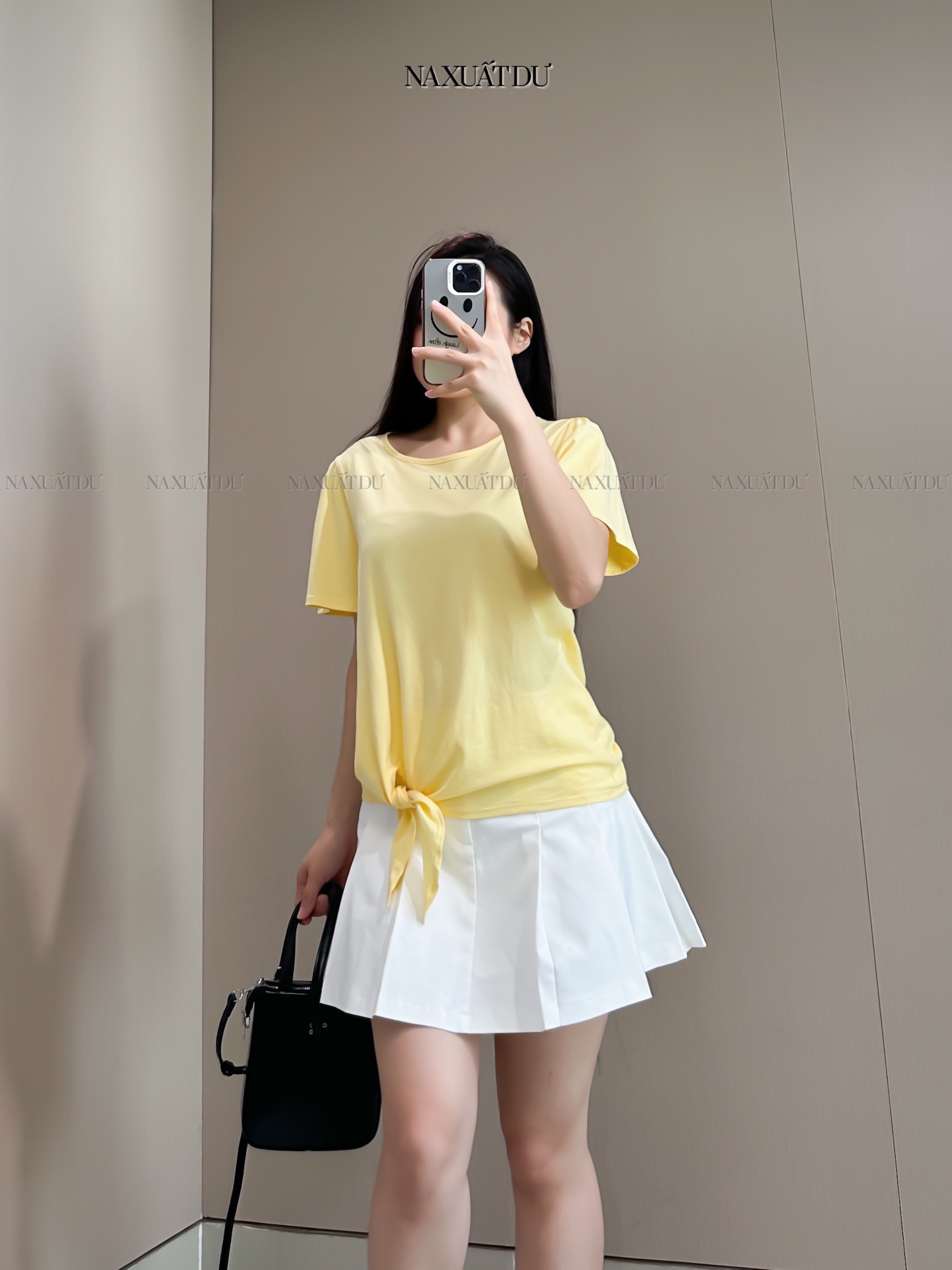 Áo thun cột dây màu vàng nữ 