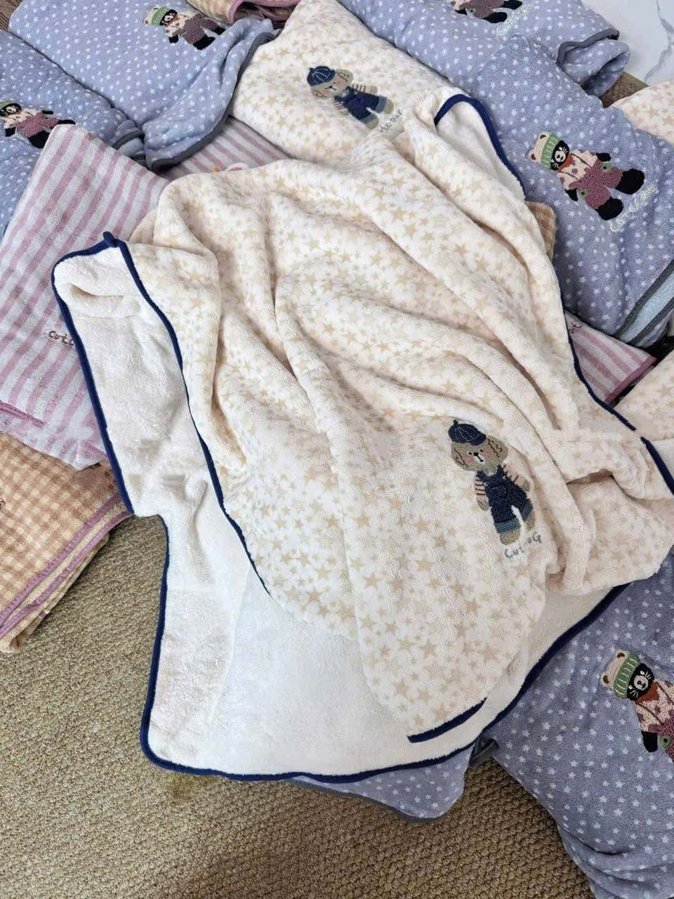 Khăn tắm gấu cute - Sz 70*140cm_thumbnail_2