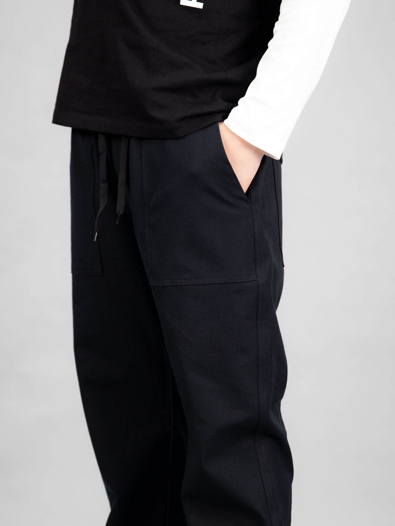 Quần kaki đen túi ốp_thumbnail_2