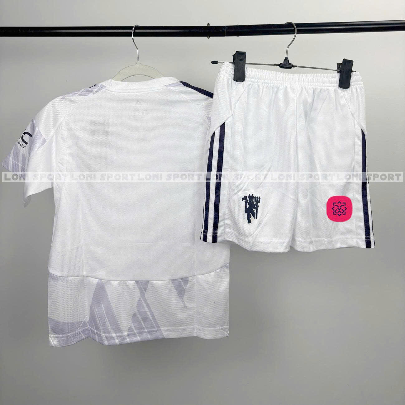 Bộ Kid Mu sân khách trắng 25/26_thumbnail_1