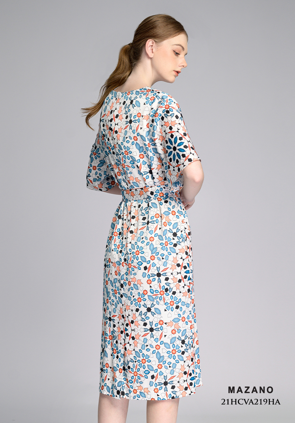 Đầm suông thắt đai họa tiết đá quý_thumbnail_4