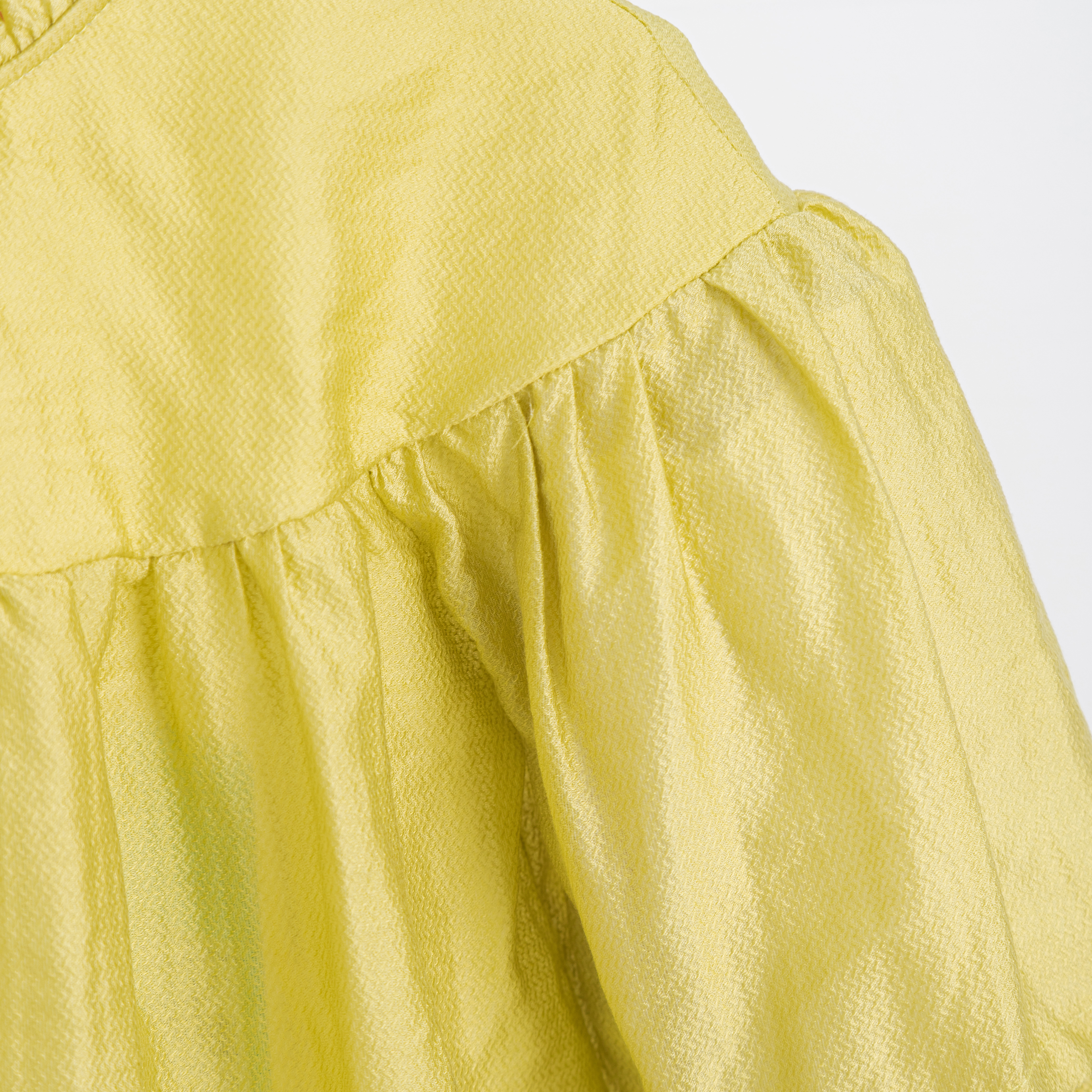 Áo cổ bèo tay bồng gập ly_thumbnail_1