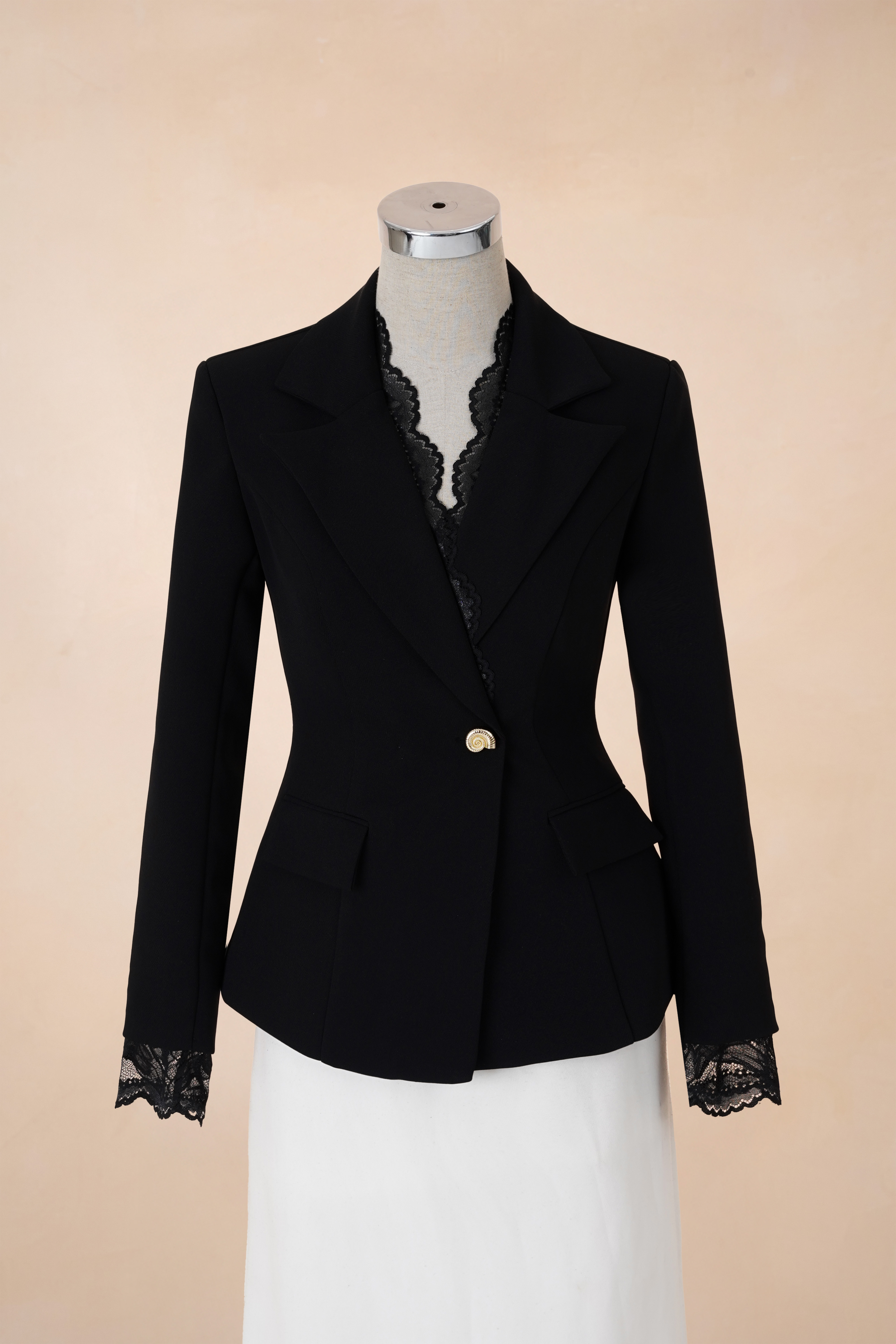 Áo Vest Phối Ren Nắp Túi