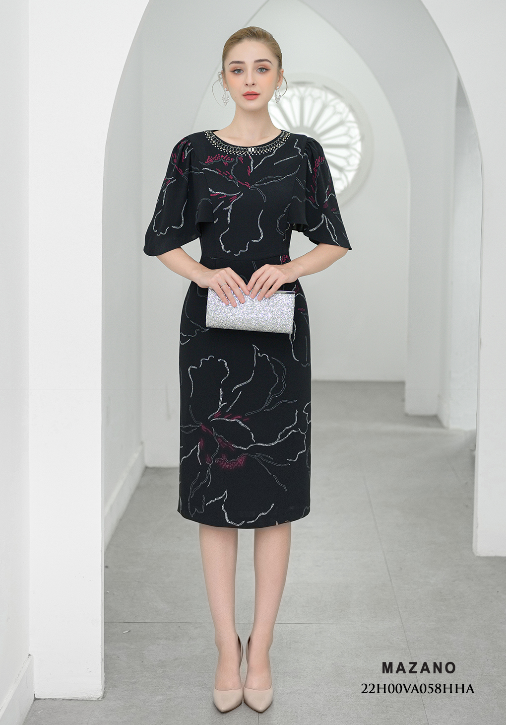 Đầm tiệc tay cánh tiên trang trí cổ_thumbnail_0