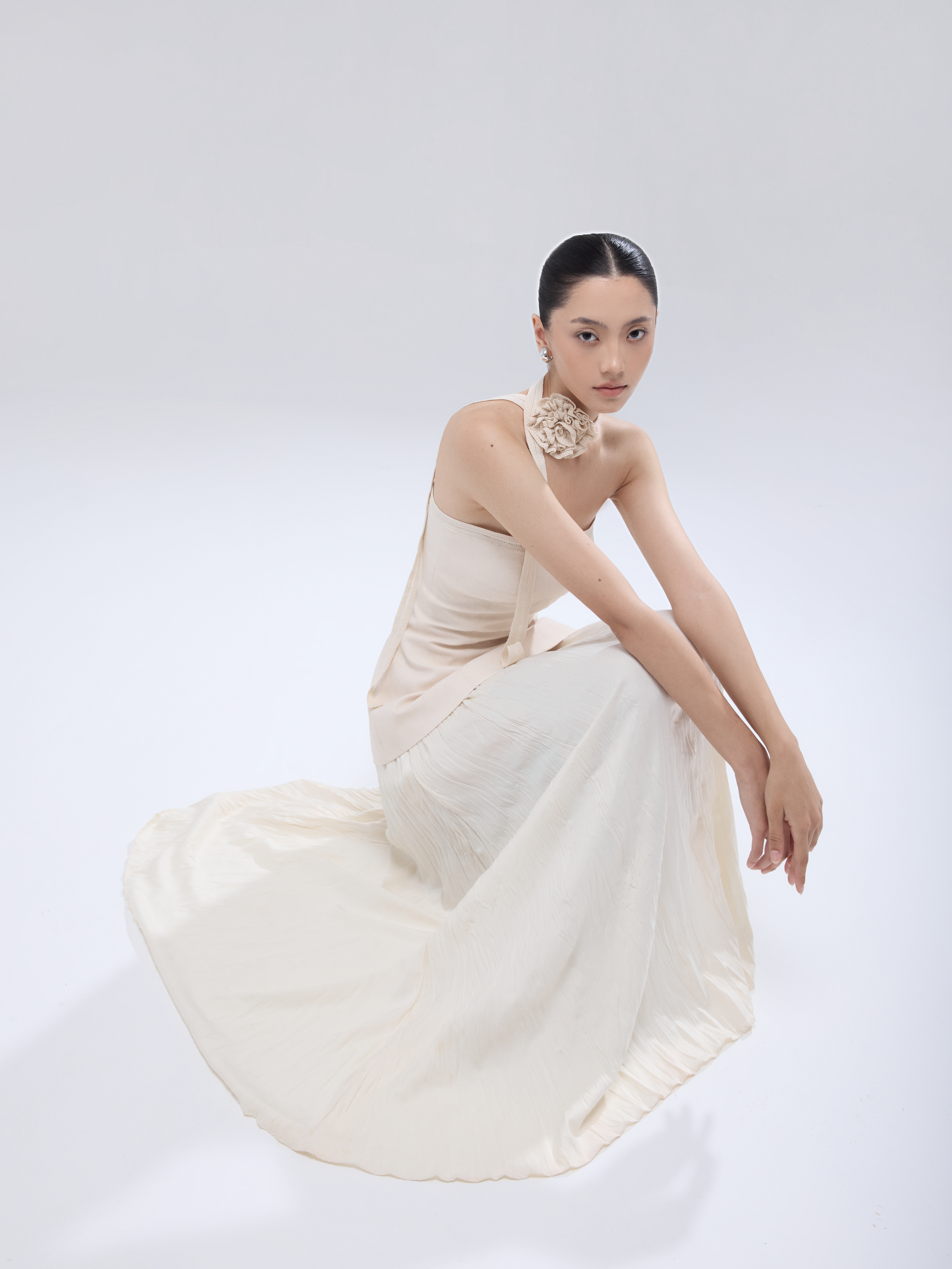 DEMURE Top_thumbnail_4