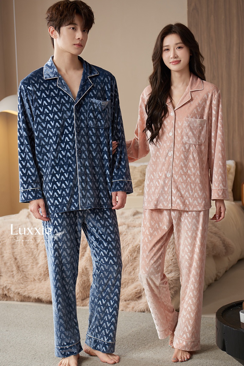 NHUNG30 Bộ ngủ nhung họa tiết chữ V_thumbnail_3