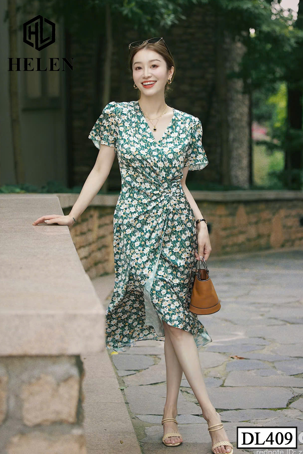 Đầm xòe hoa xanh trắng DL409_thumbnail_2