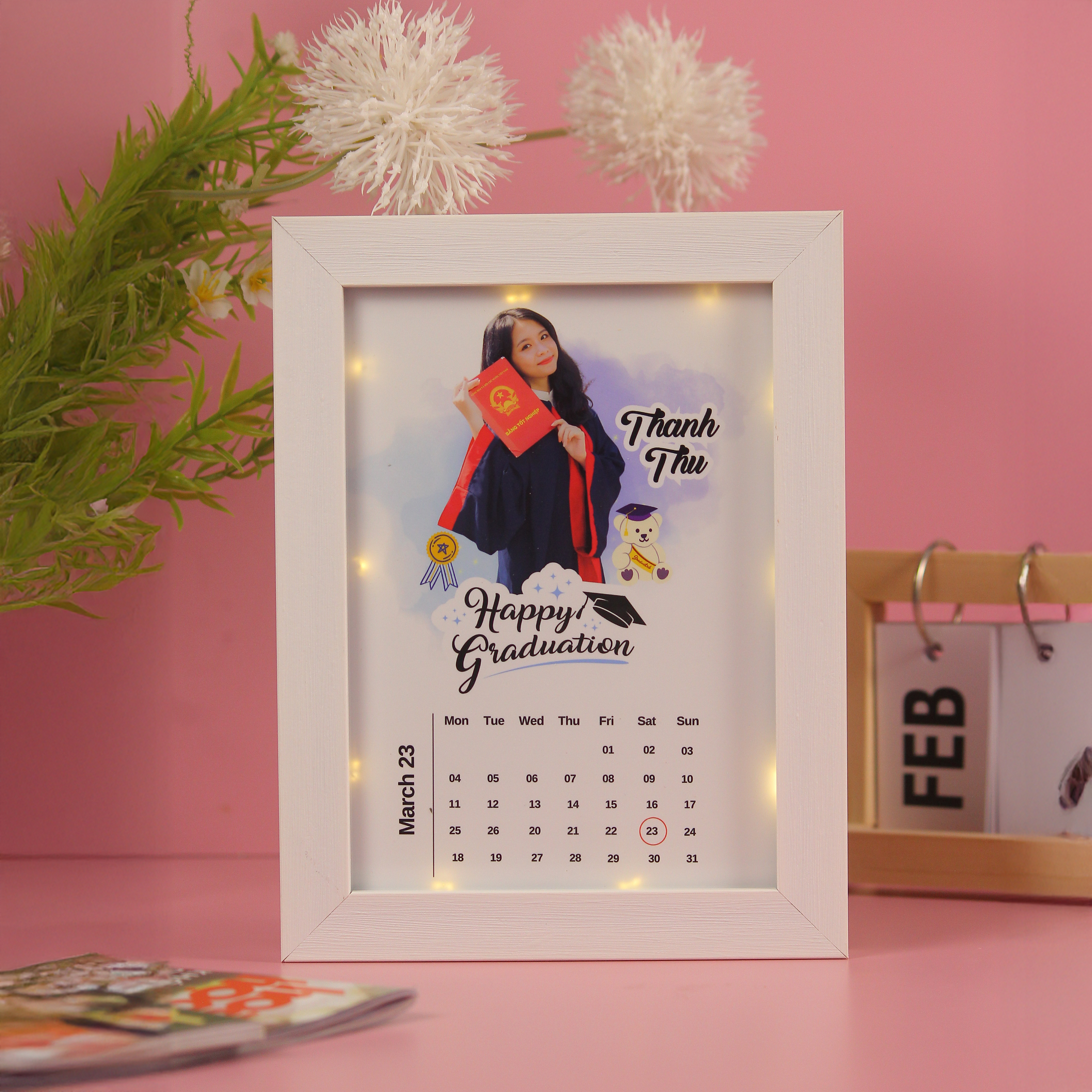 Quà tốt nghiệp ý nghĩa – Khung ảnh để bàn in hình ngày lễ ra trường cá nhân hóa dành tặng bạn bè, người thân_thumbnail_1