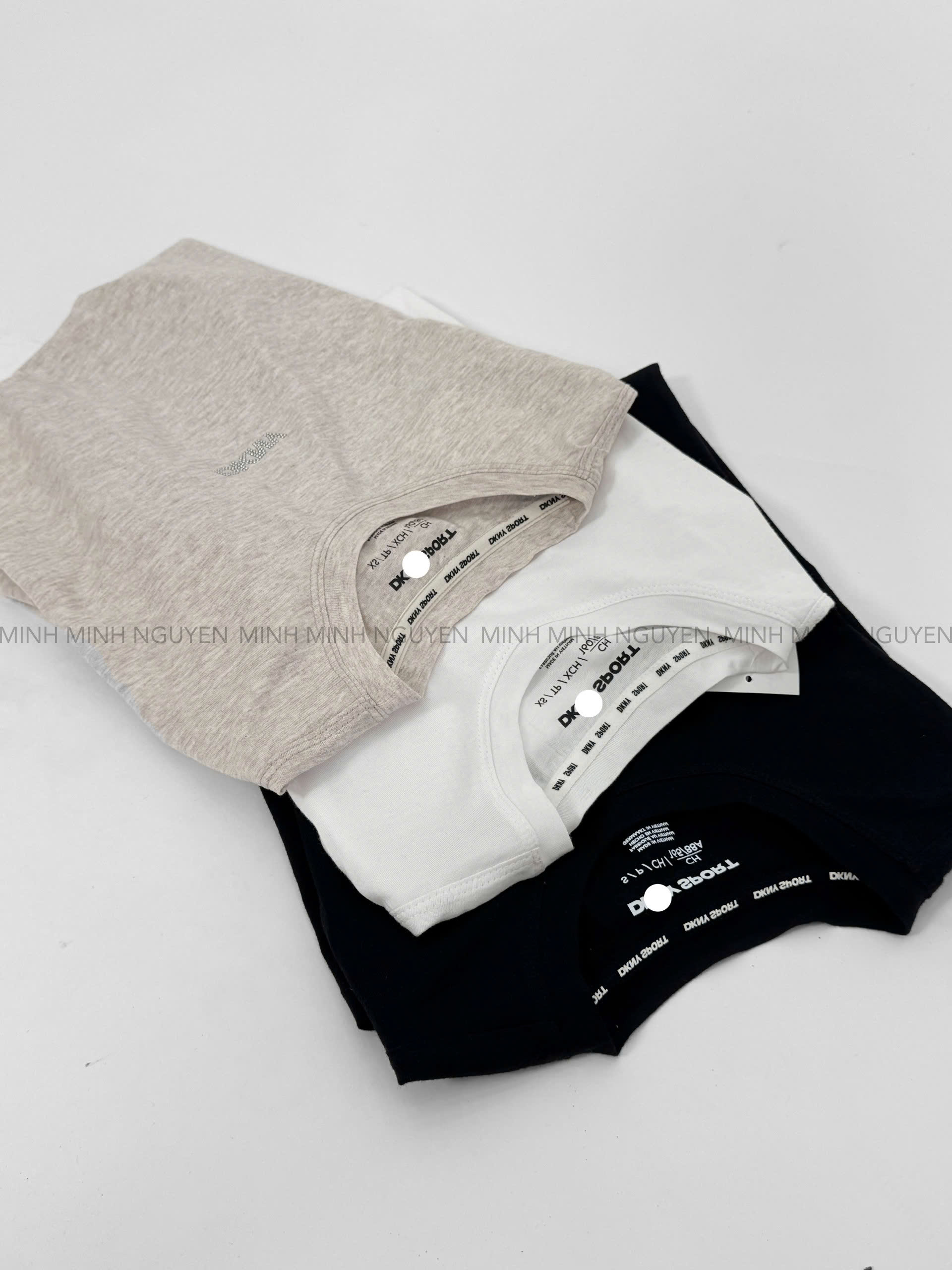 AO THUN DKNY_thumbnail_8