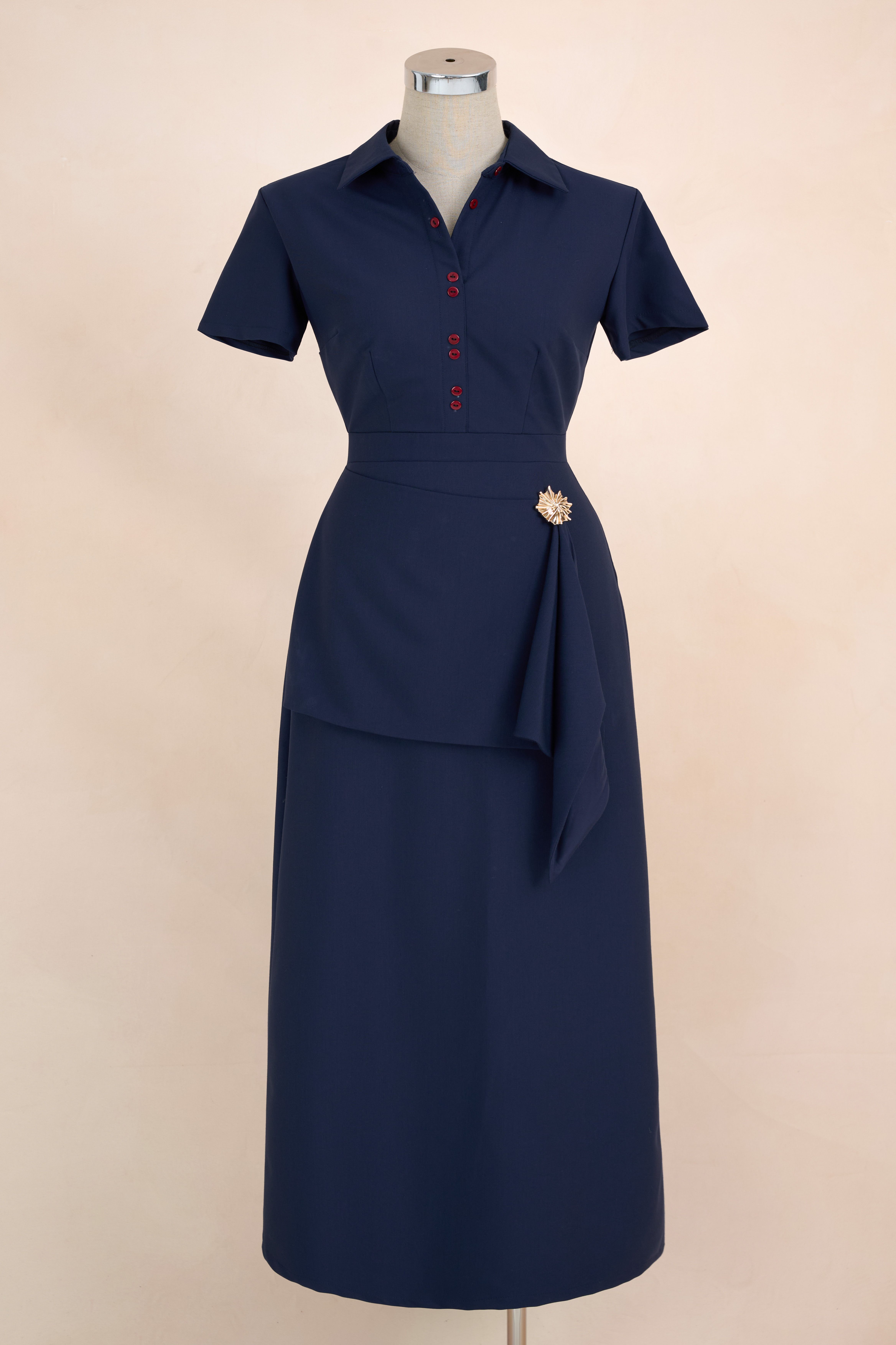 Đầm Suông Cúc Ngực Tag Eo