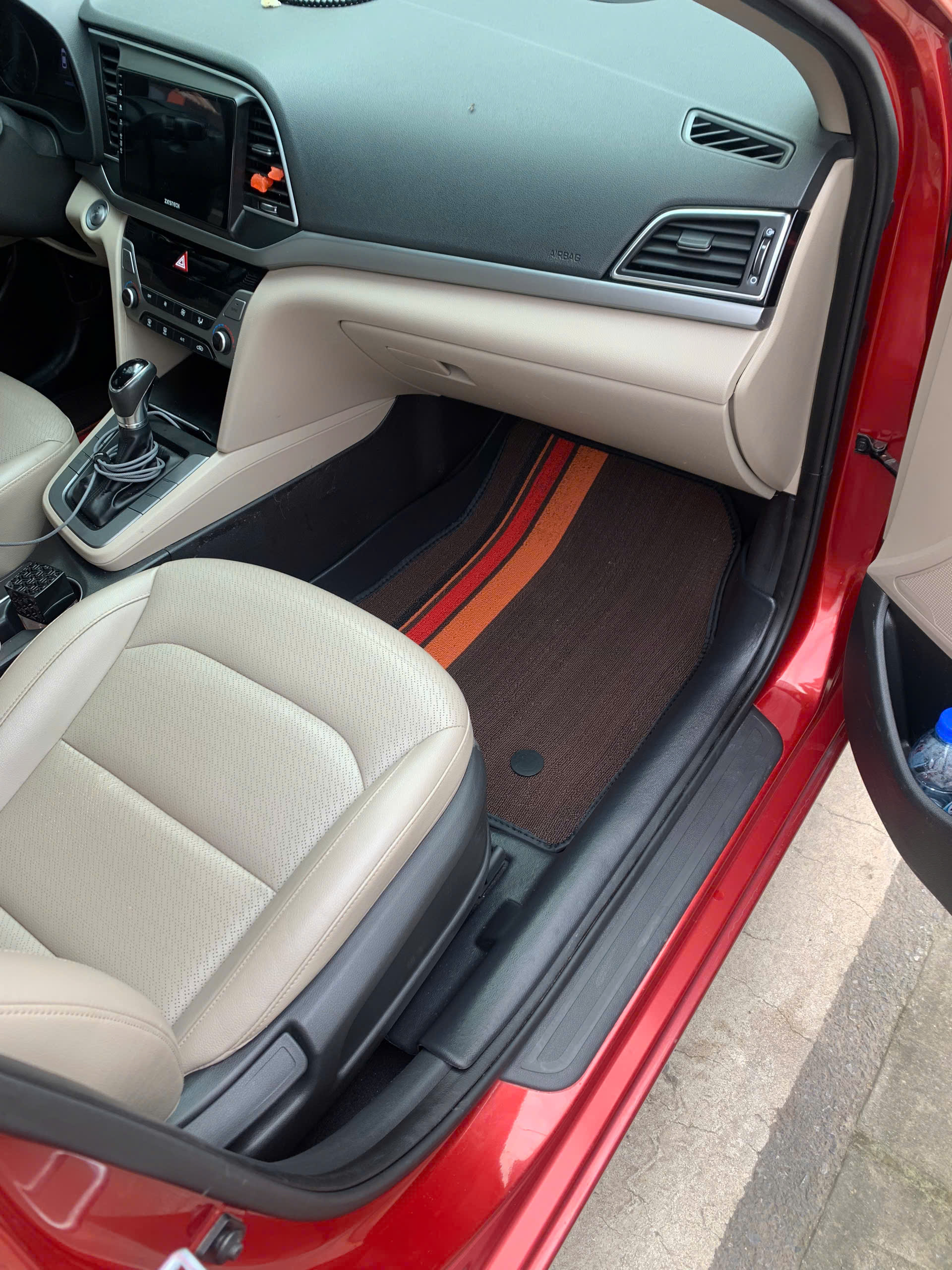 Thảm Lót Sàn Ô Tô TPE Nhựa Đúc Hyundai Elantra_thumbnail_2