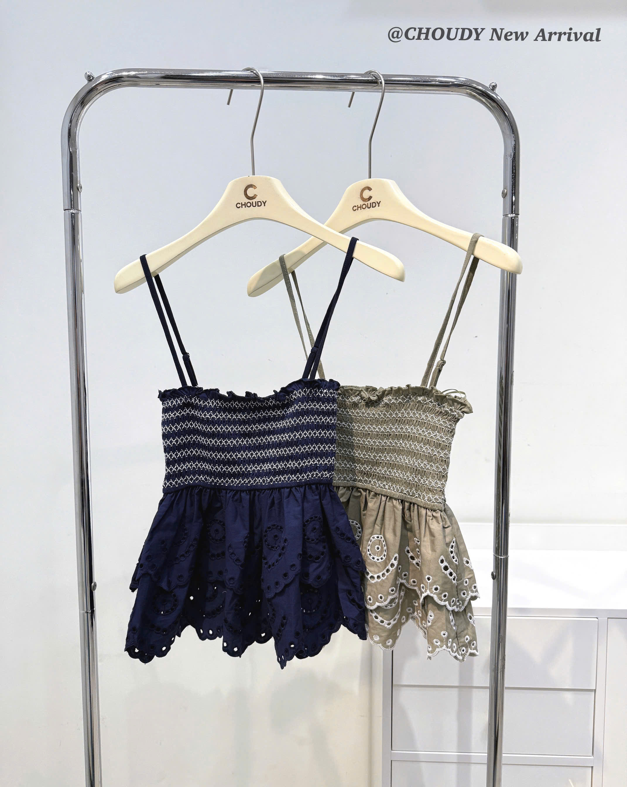 SALE A410 ÁO DÂY KIỂU 2 MÀU_thumbnail_3