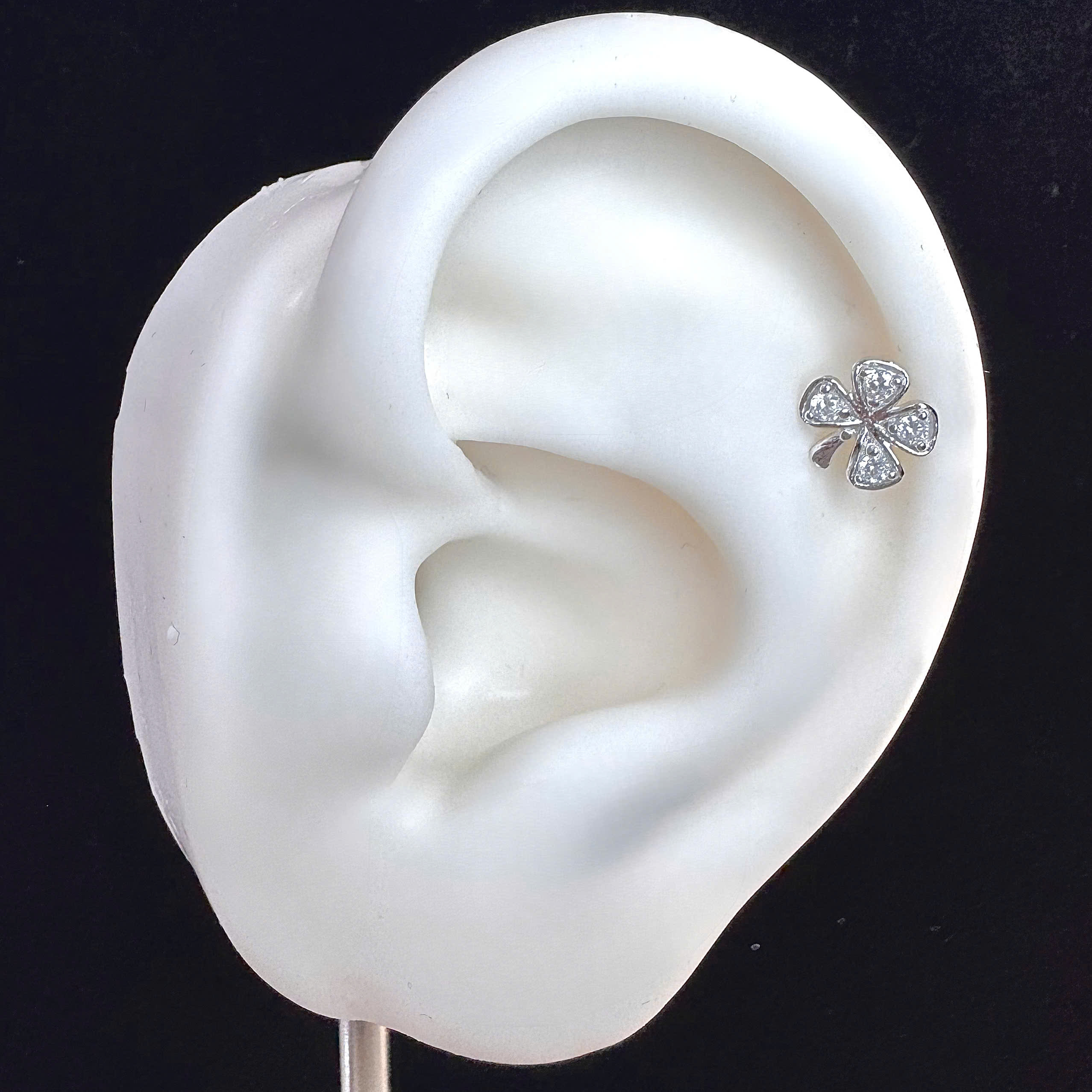 Khuyên kiểu bạc xi kim hoa 4 cánh_thumbnail_2