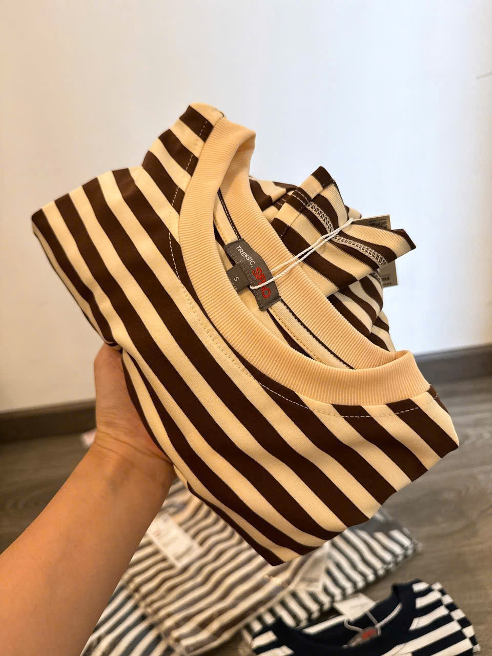 A590 ÁO THUN 3 MÀU_thumbnail_22