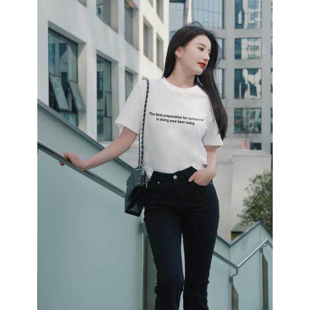 Áo thun nữ form vừa regular ARD542 Miucho Chic cotton cổ tròn in typography_thumbnail_4