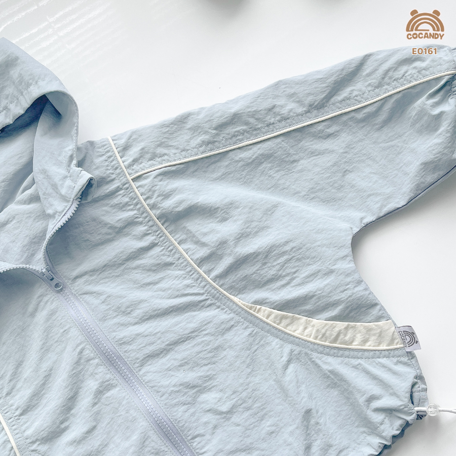 Áo khoác gió XANH DƯƠNG phối nẹp be nhỏ_thumbnail_5