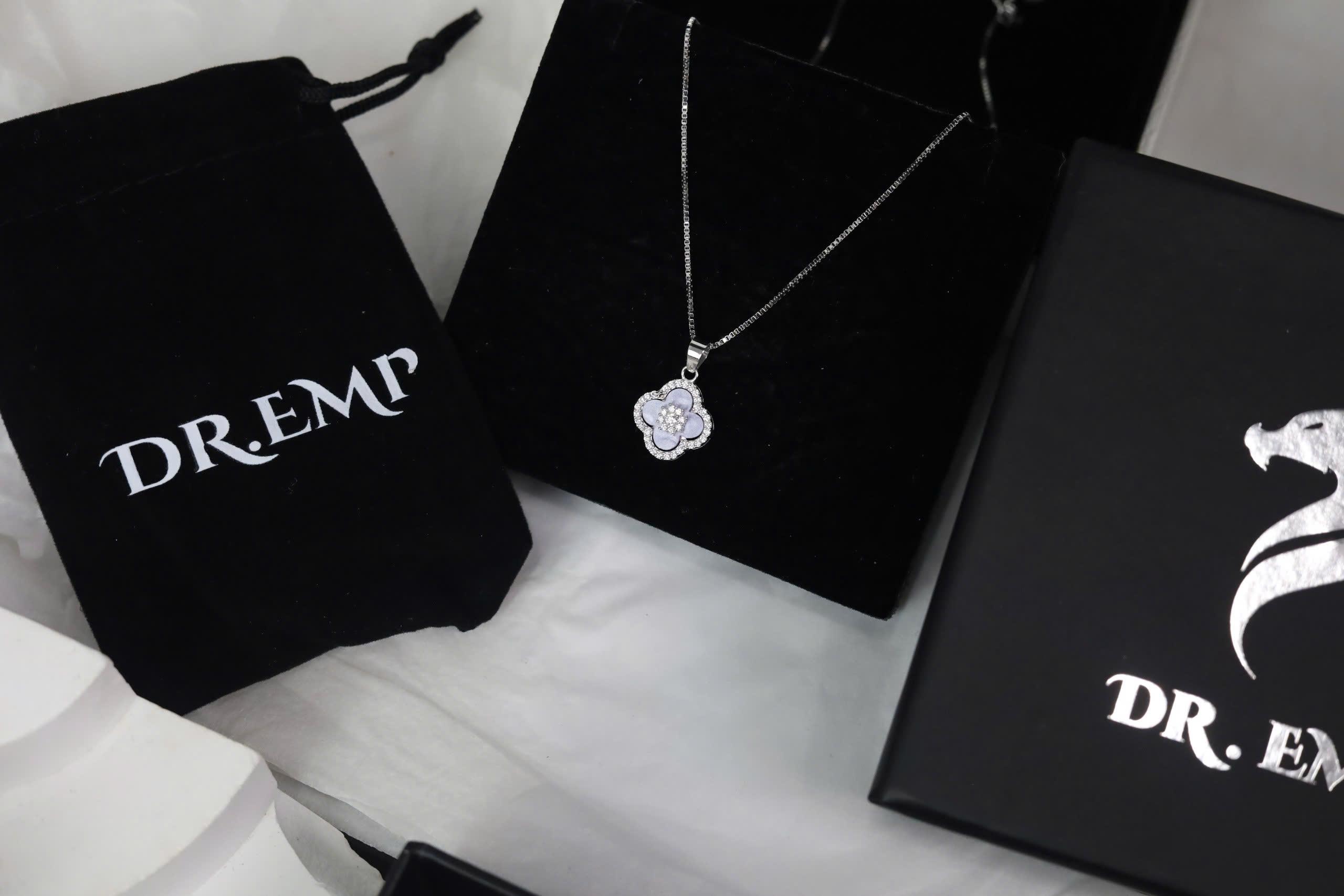 Vòng cổ bạc 4 lá xà cừ tím nhạt xi bạch kim