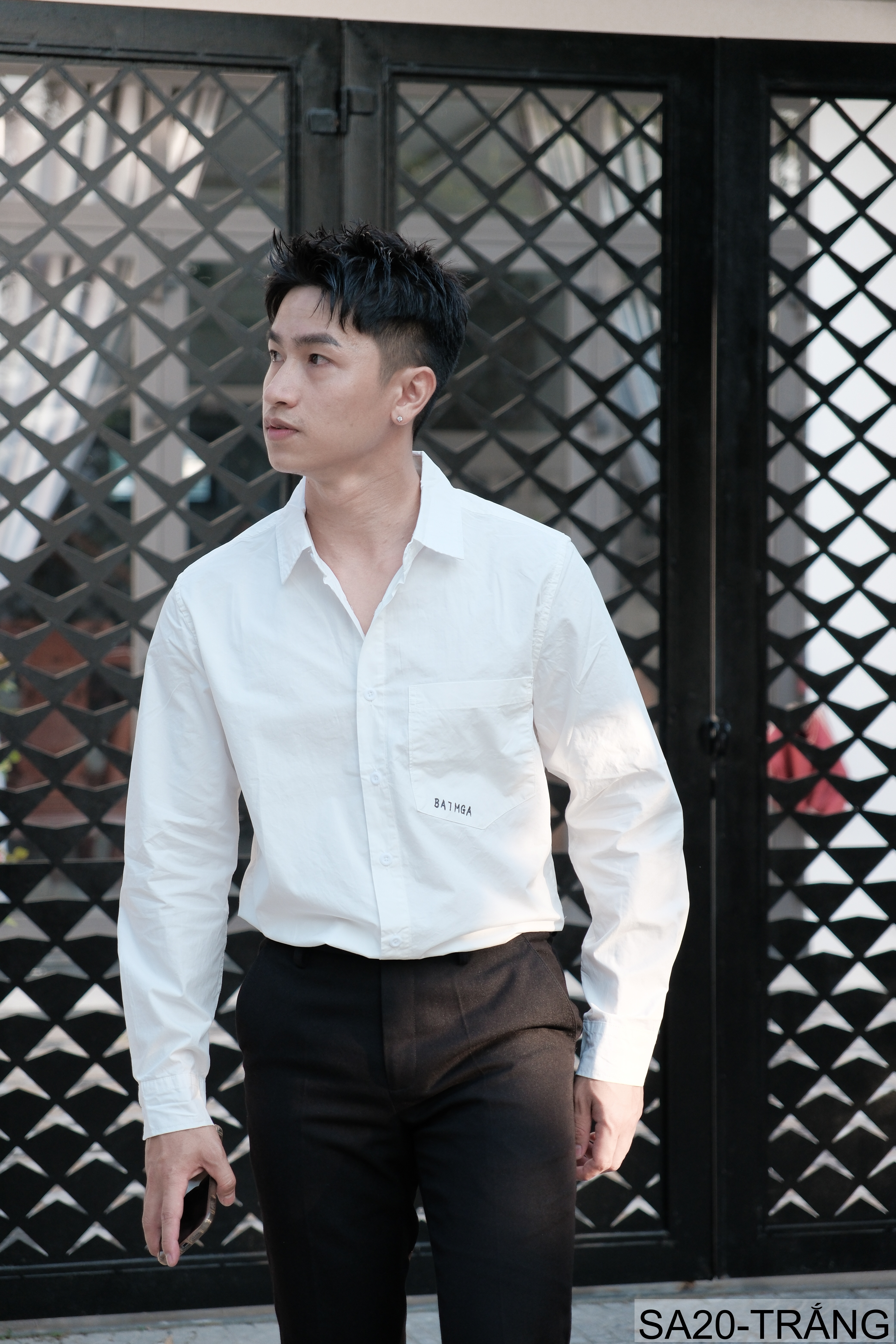 SA20 - Áo sơ mi nam tay dài in chữ BATMGA phong cách Hàn Quốc, chất cotton mềm mại, form rộng rãi