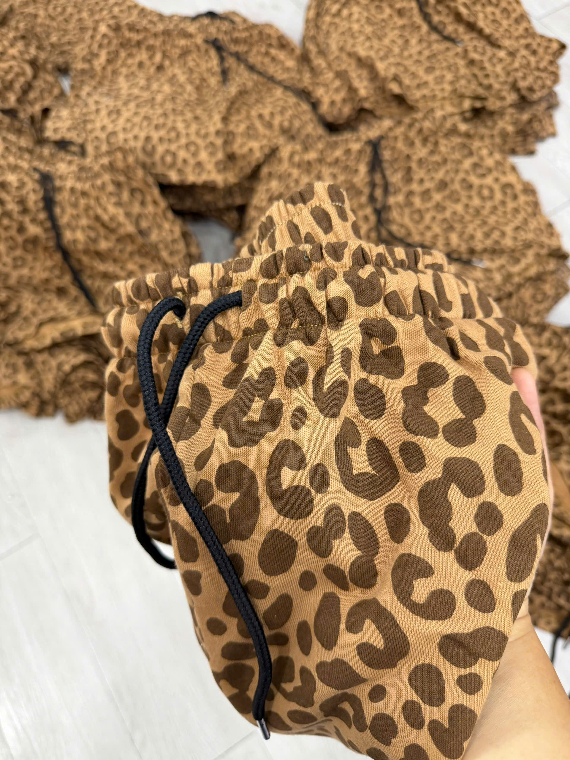 Q338 QUẦN SHORT BEO_thumbnail_6