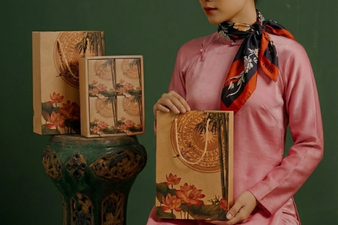 Hộp Quà Tinh Hoa Thảo Mộc: Xu Hướng Quà Tặng Sức Khỏe & Trà Thảo Mộc 2026