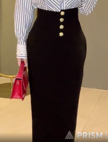 Chân Váy Bút Chì Cúc Đồng_thumbnail_3