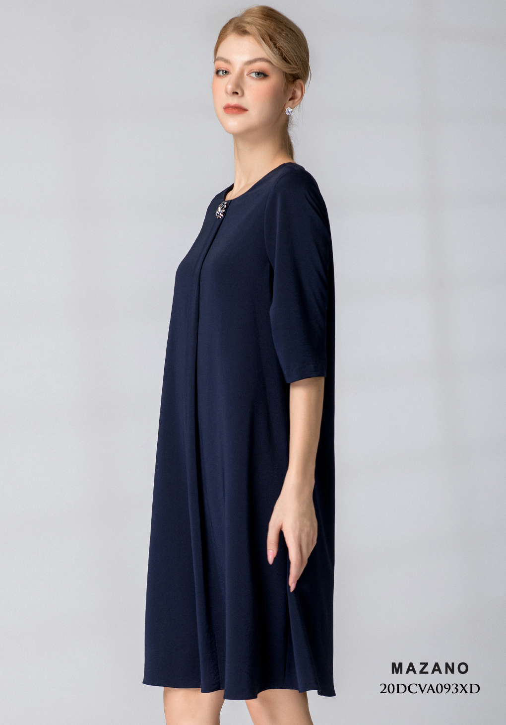 Đầm xanh than suông A oversize đính bông đá_thumbnail_3