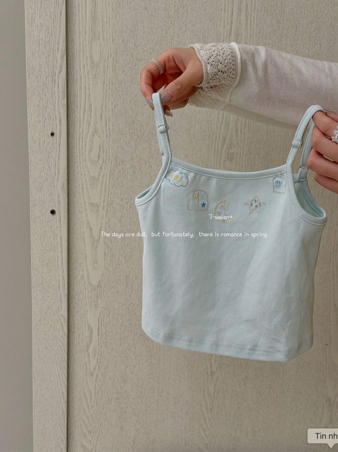 (H153) Áo 2 dây màu xanh hãng Seven