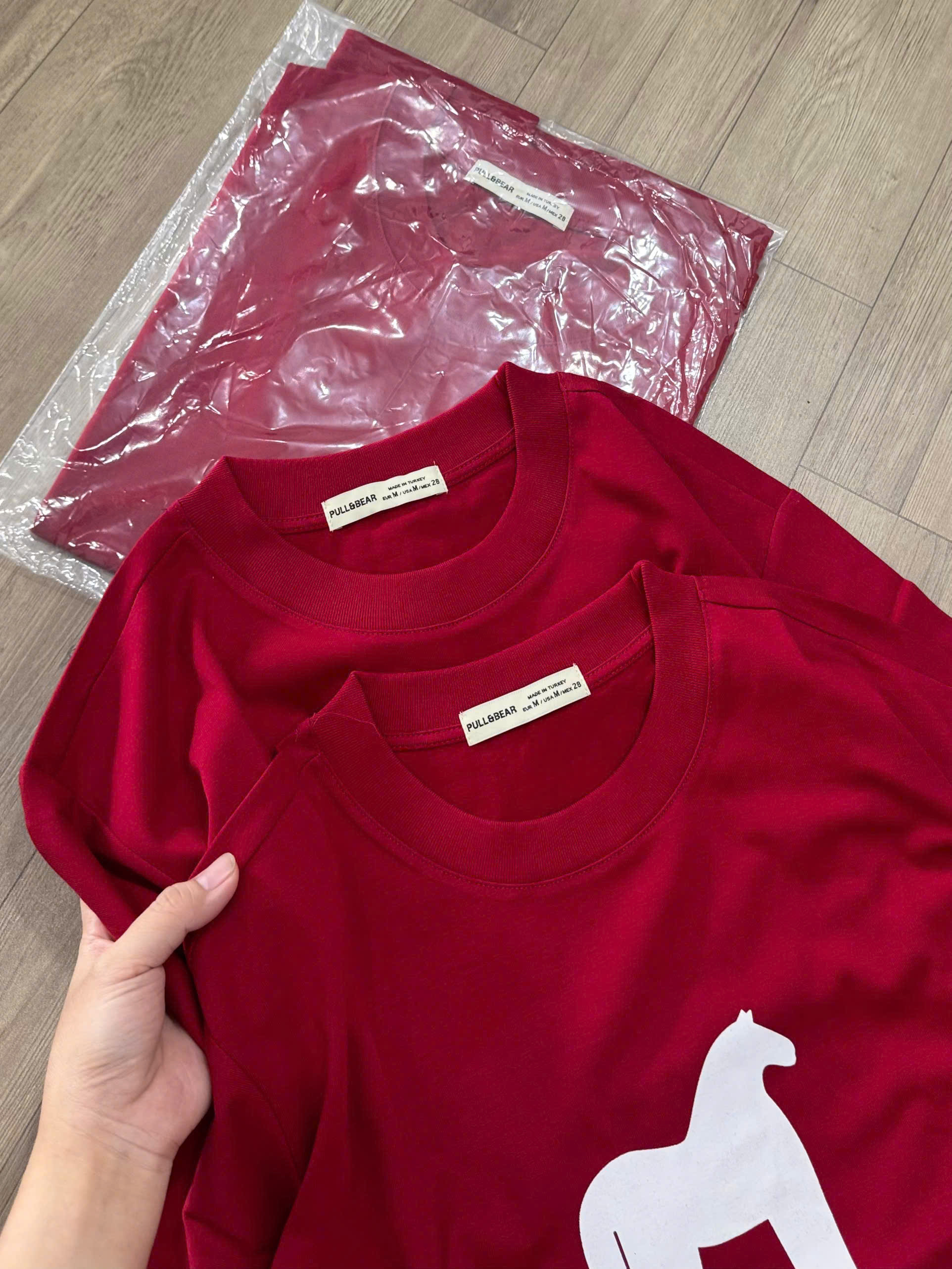 A16 ÁO THUN ĐỎ_thumbnail_3