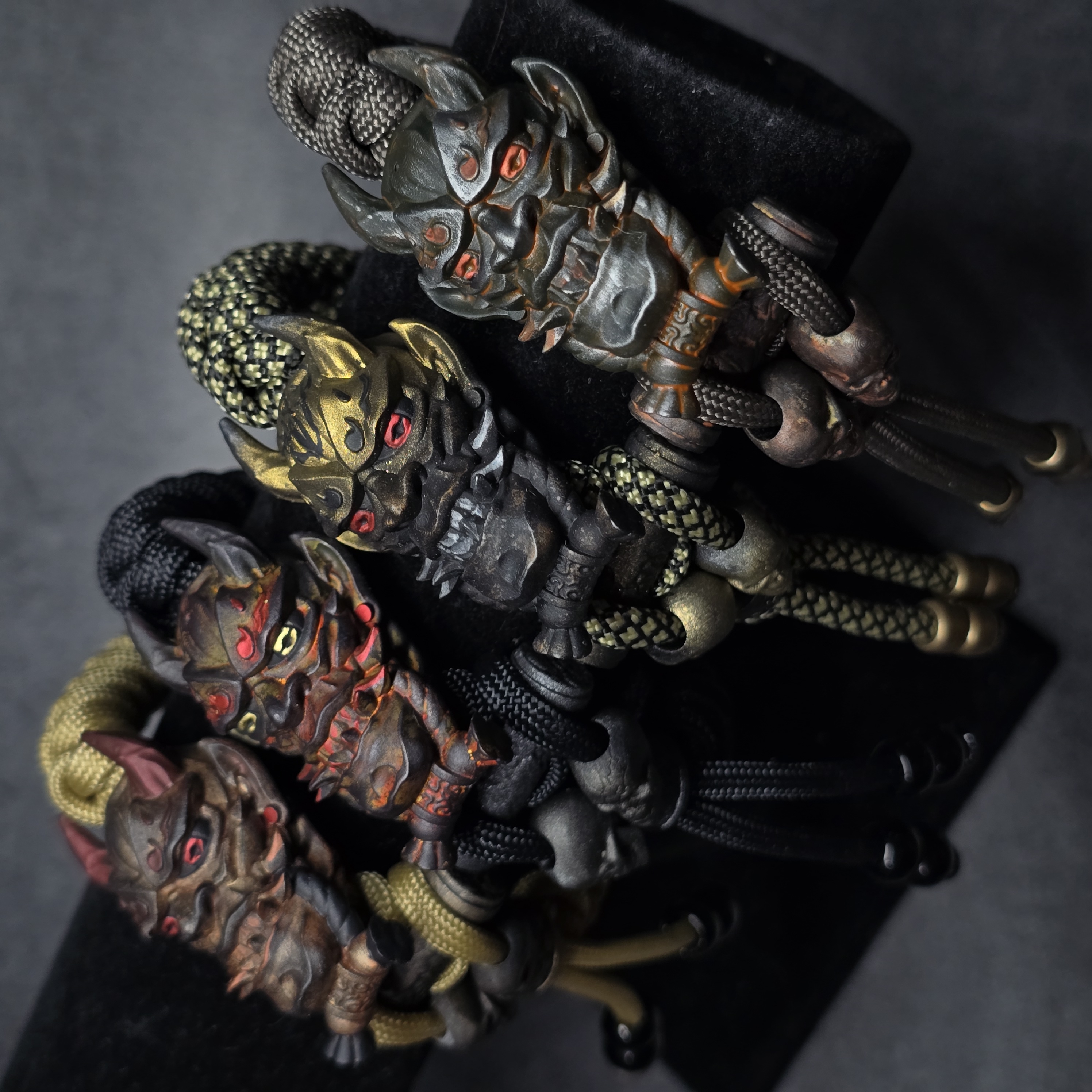 Ravenous Mecha Bracelet_thumbnail_2