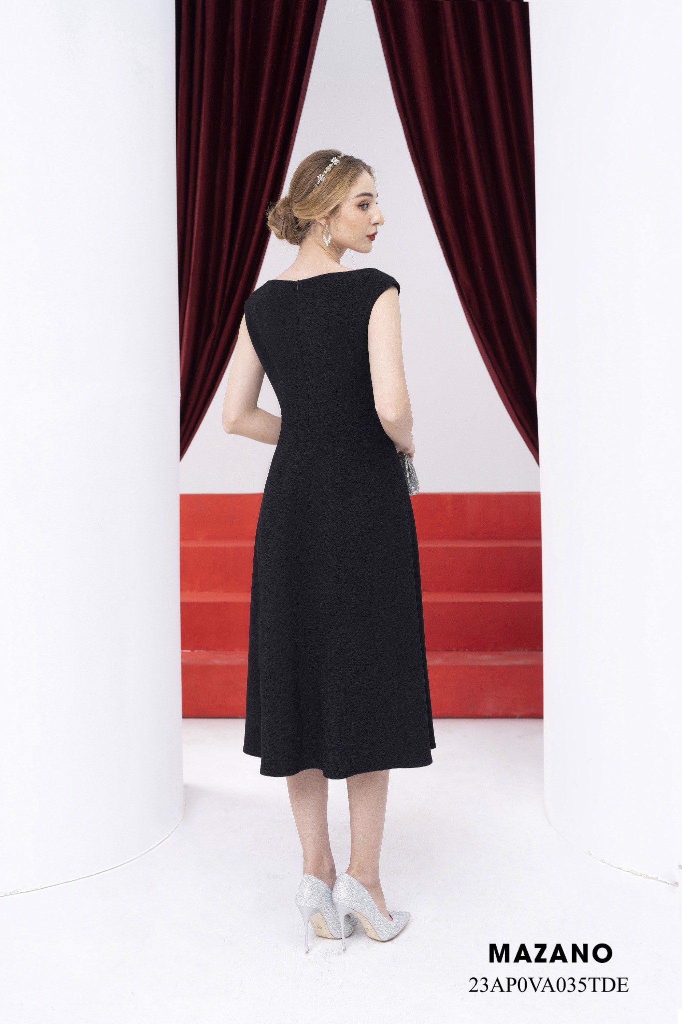 Đầm tiệc đen hoa thủy tiên đắp nổi cao cấp_thumbnail_1