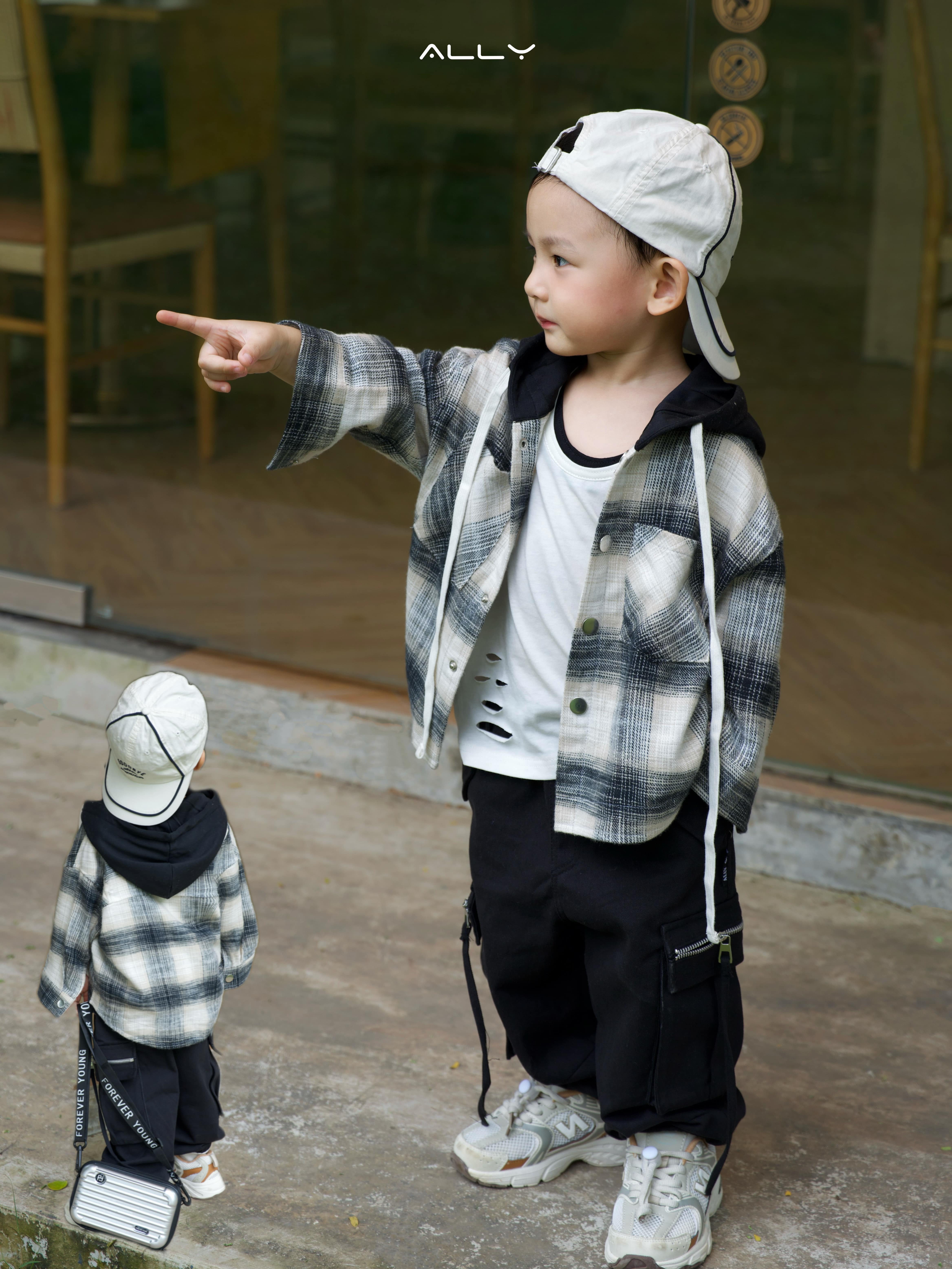 Áo sơ mi mũ cotton A.L.L.Y – Phong cách street cho bé trai