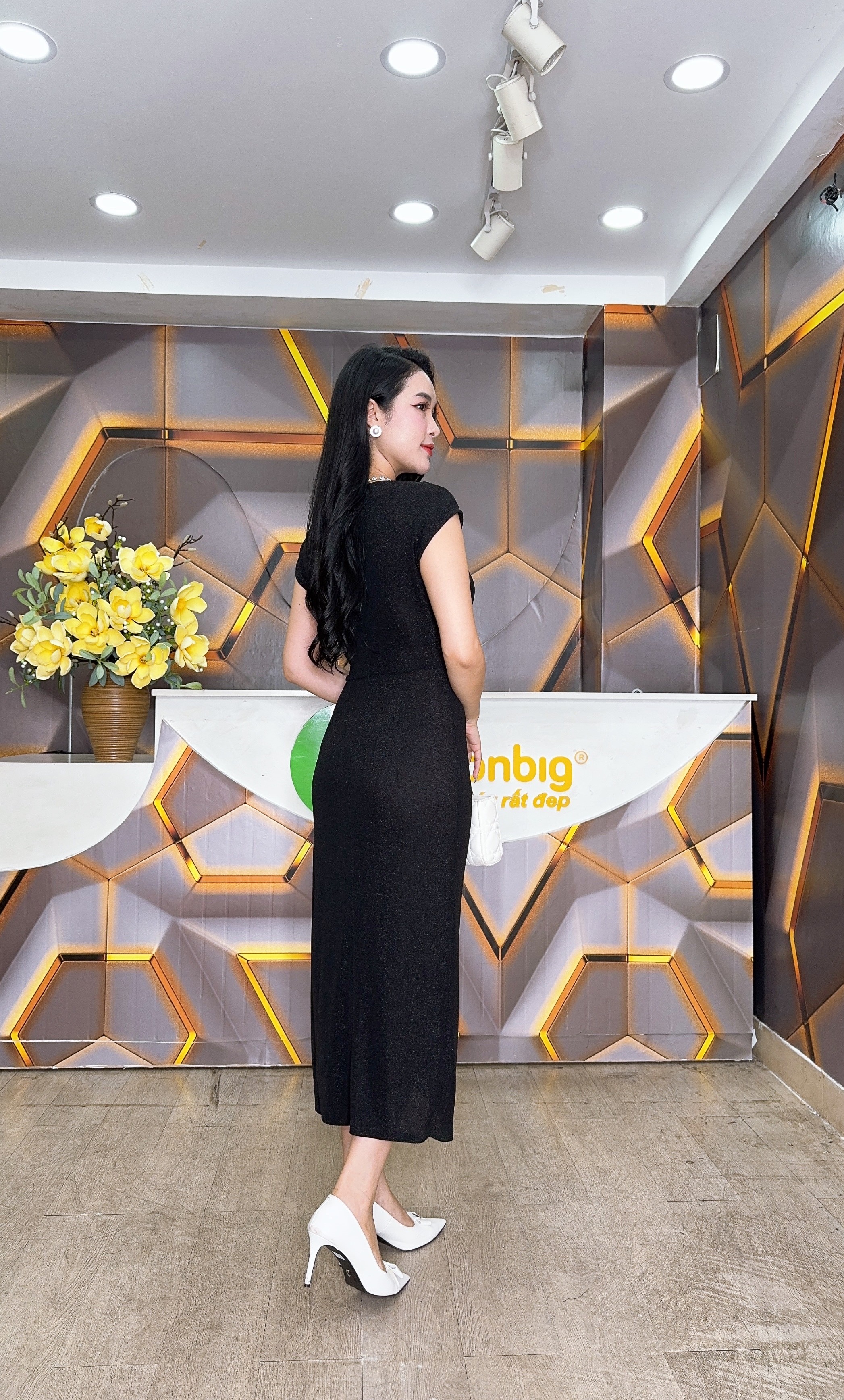 Đầm xẻ tà - Y1777 - Thương hiệu Zonbig_thumbnail_6