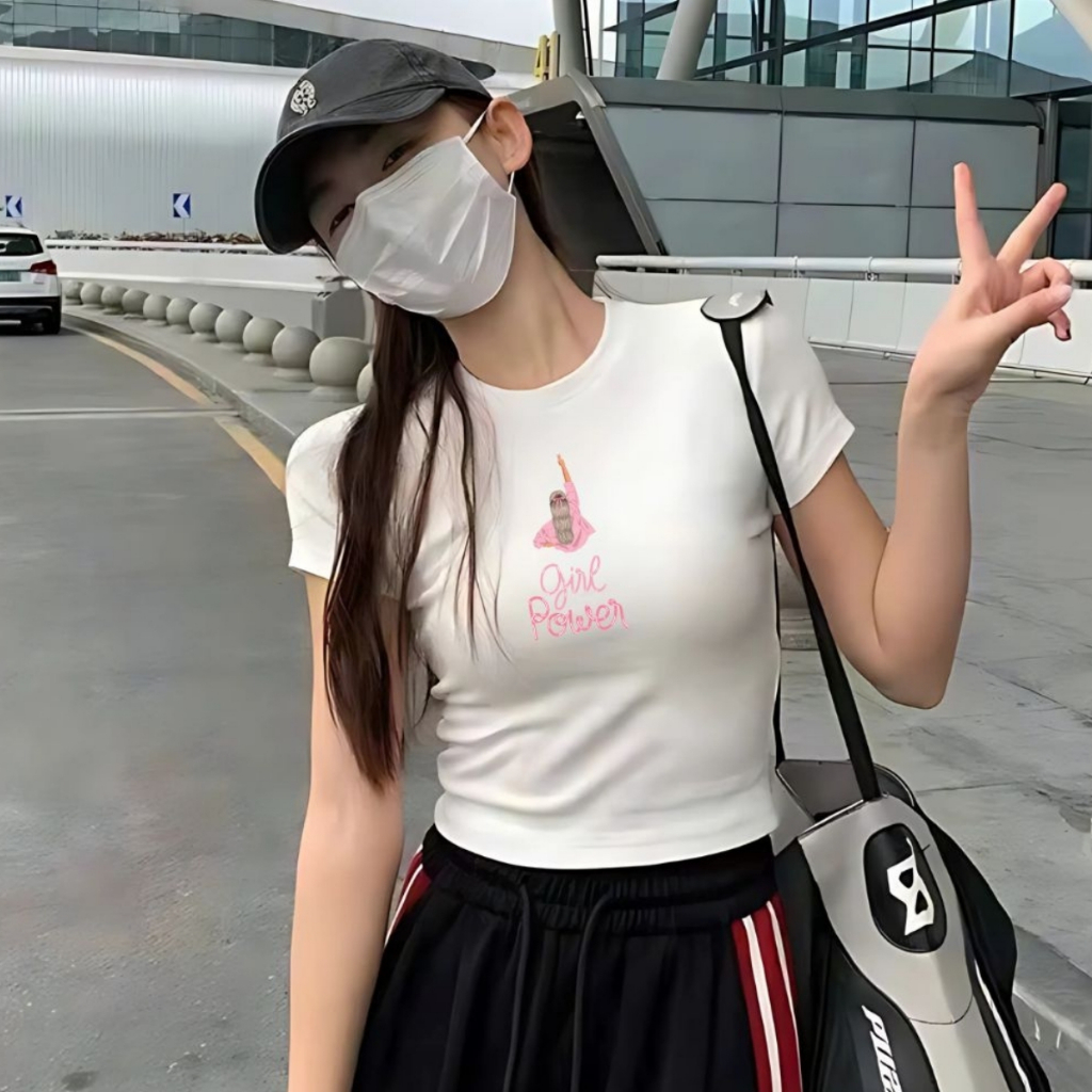 [Form Ôm] Áo croptop nữ 2 màu trắng/đen Girl power - Áo thun LOZA dáng croptop ôm - CR7891_thumbnail_1