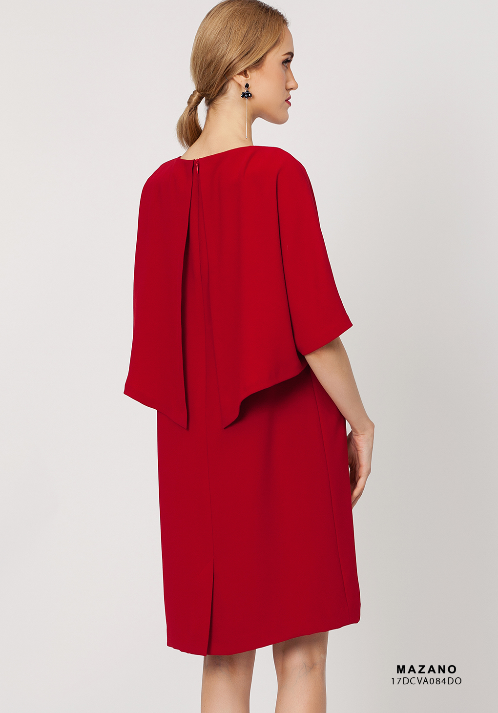 Váy đỏ phủ tà cách điệu_thumbnail_2